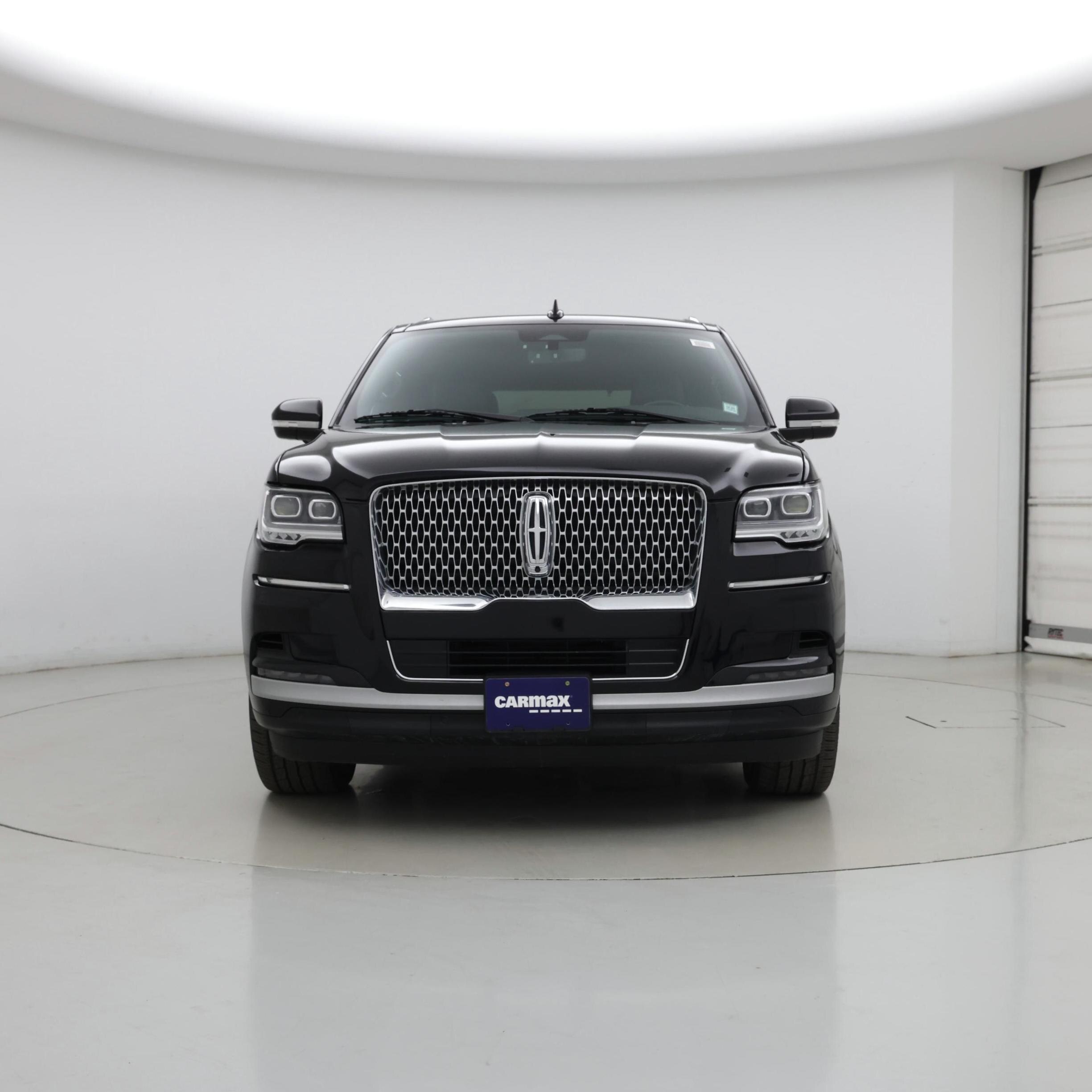 Thumbnail: 2022 Lincoln Navigator - 5