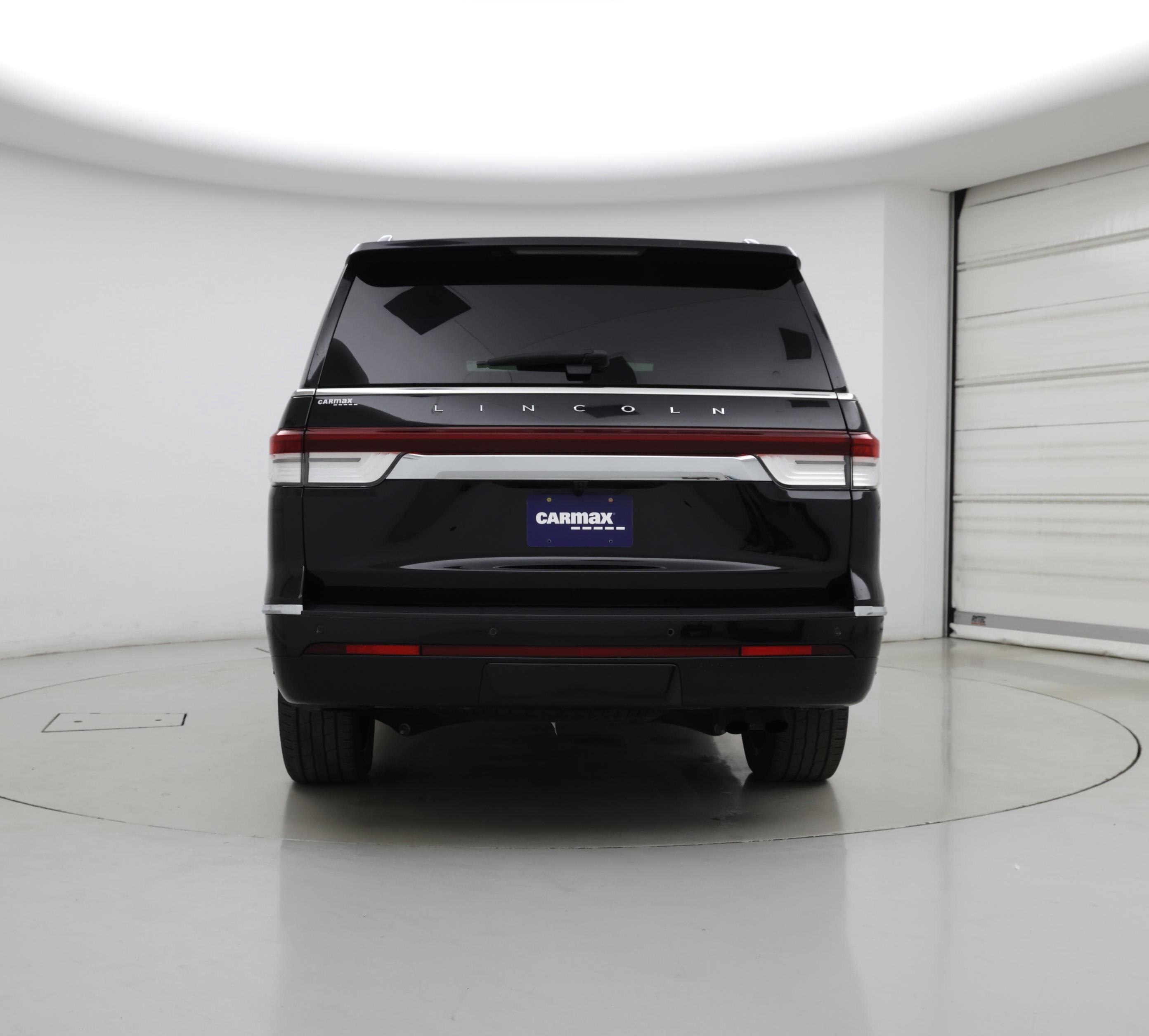 Thumbnail: 2022 Lincoln Navigator - 6