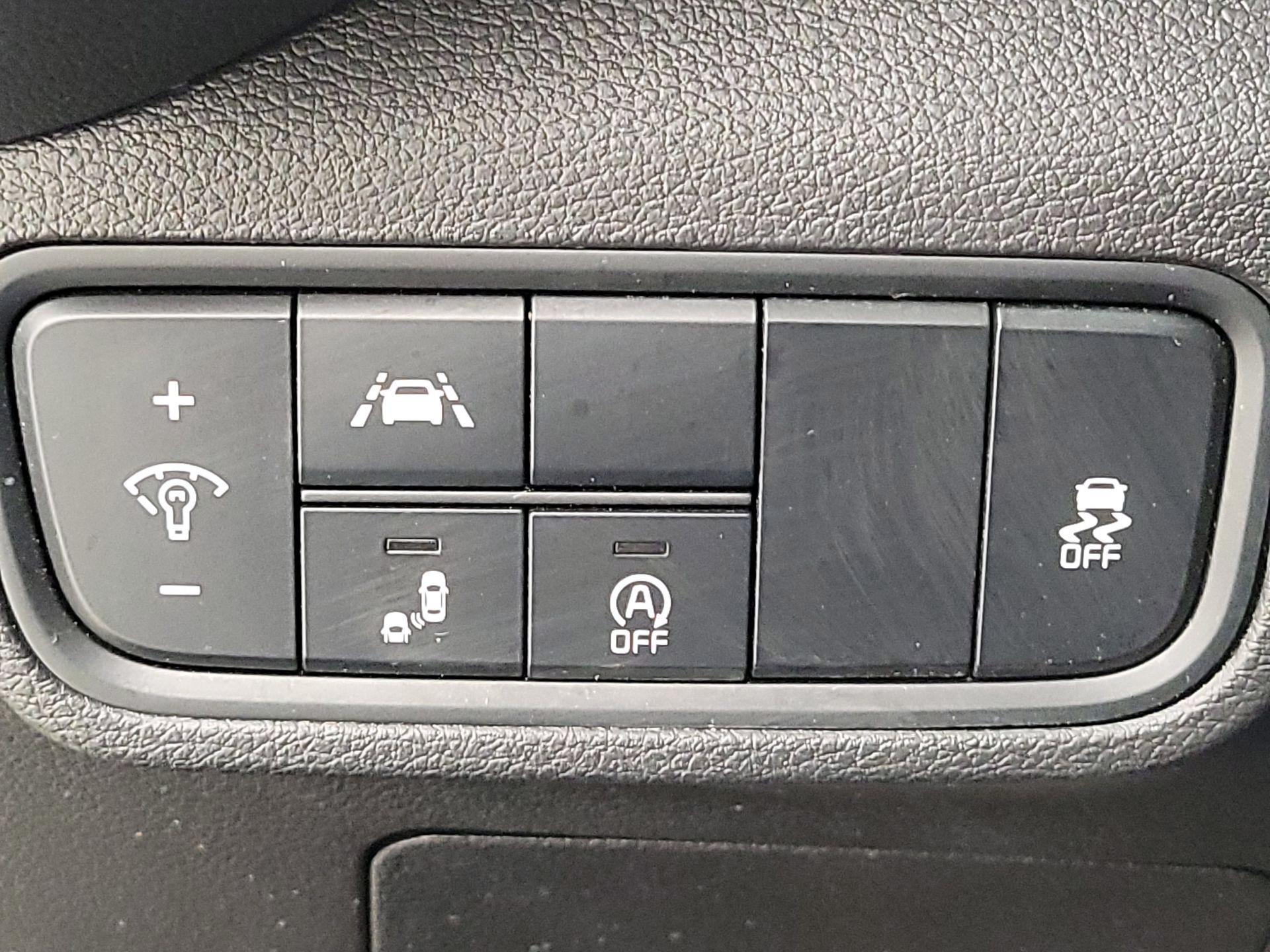 Thumbnail: 2021 Kia Soul - 13