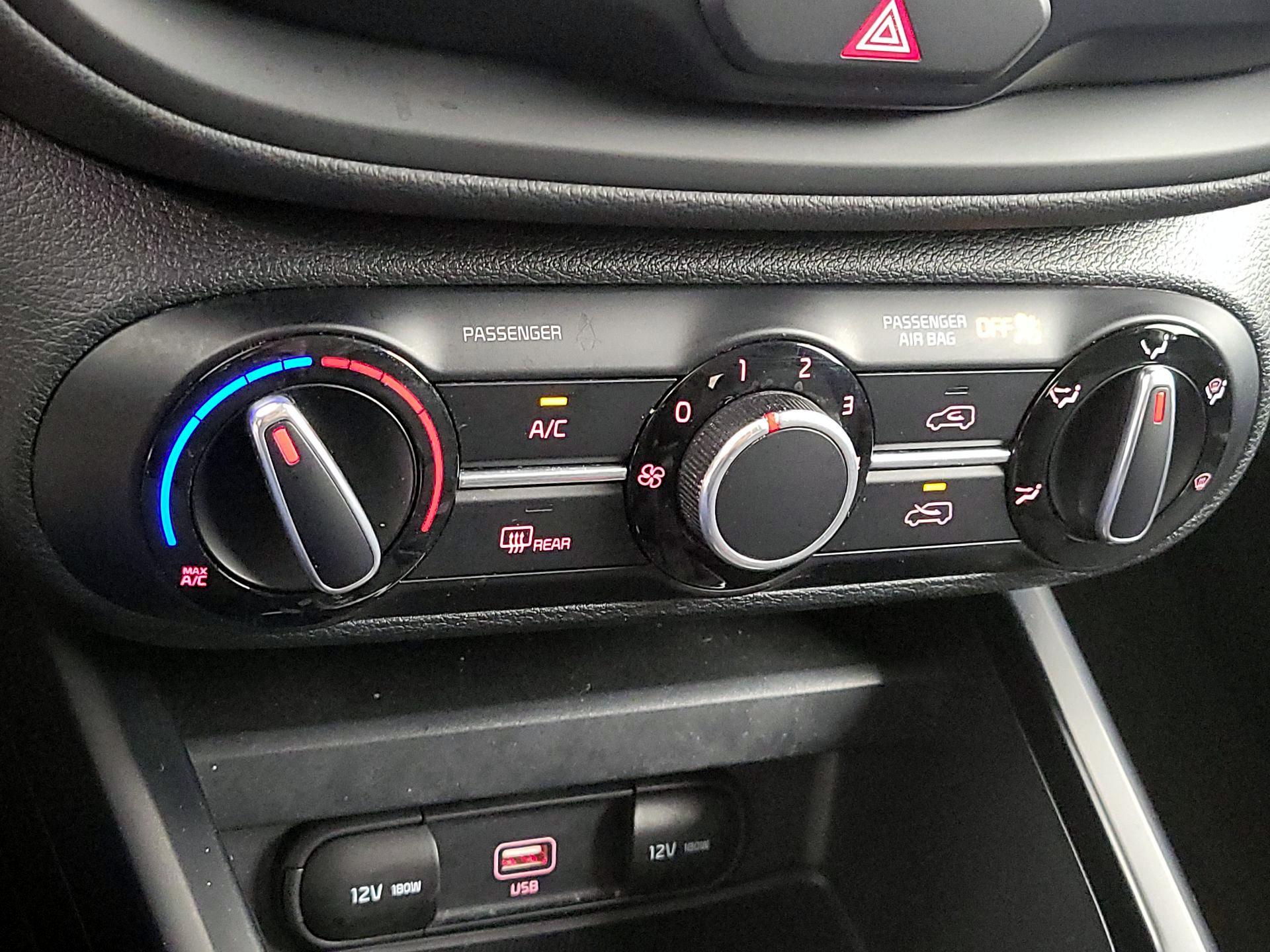 Thumbnail: 2021 Kia Soul - 16