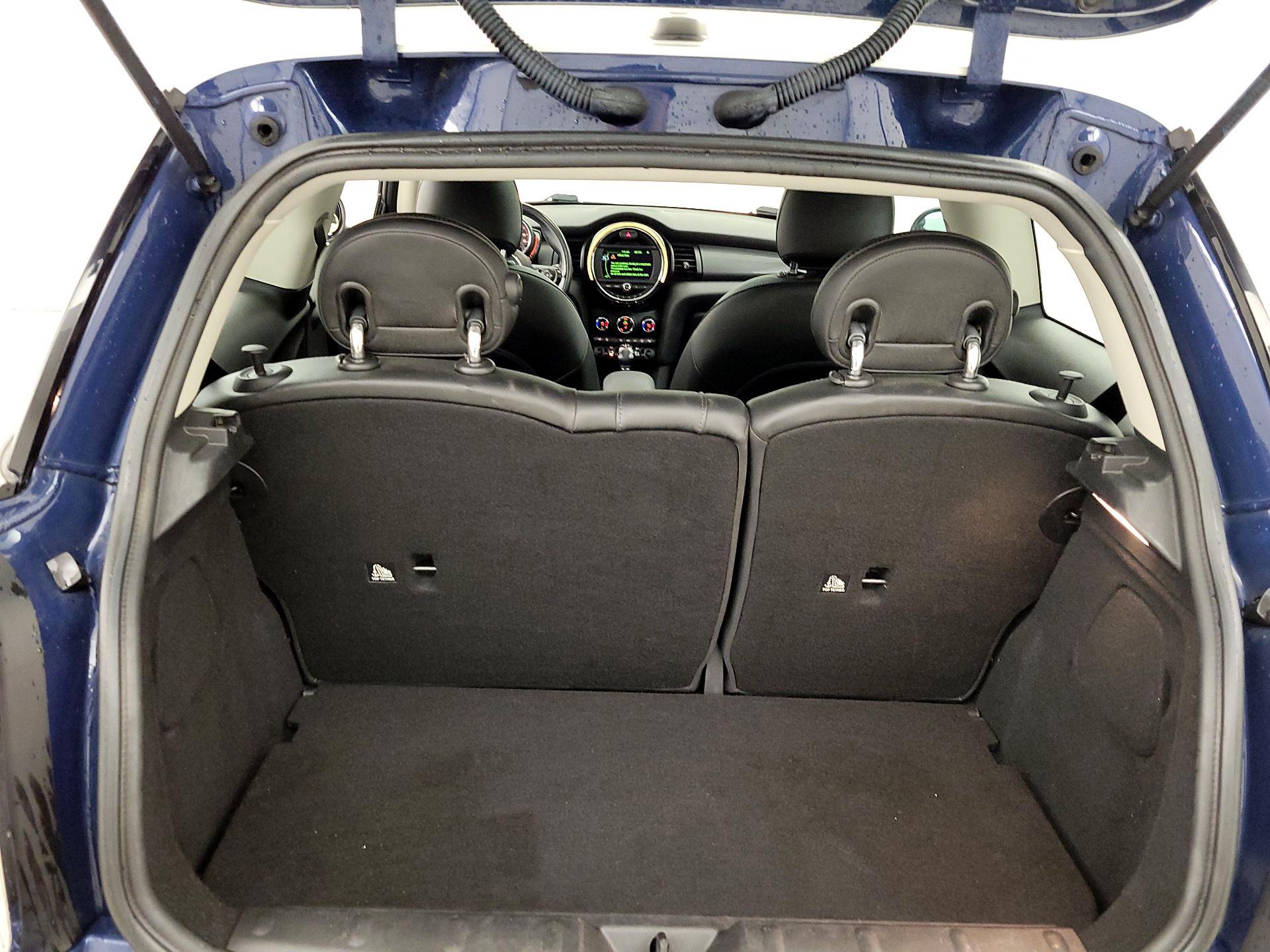 Thumbnail: 2018 MINI Cooper Hardtop - 20