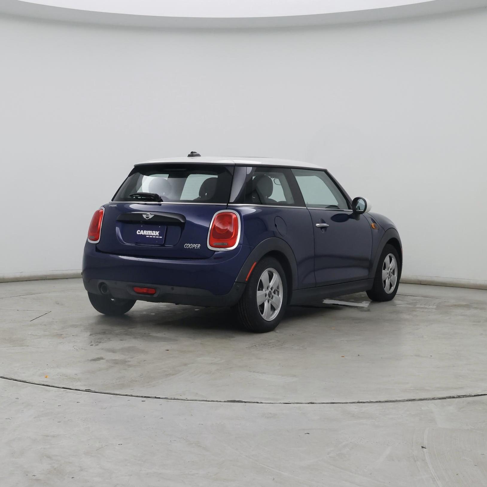 Thumbnail: 2018 MINI Cooper Hardtop - 8
