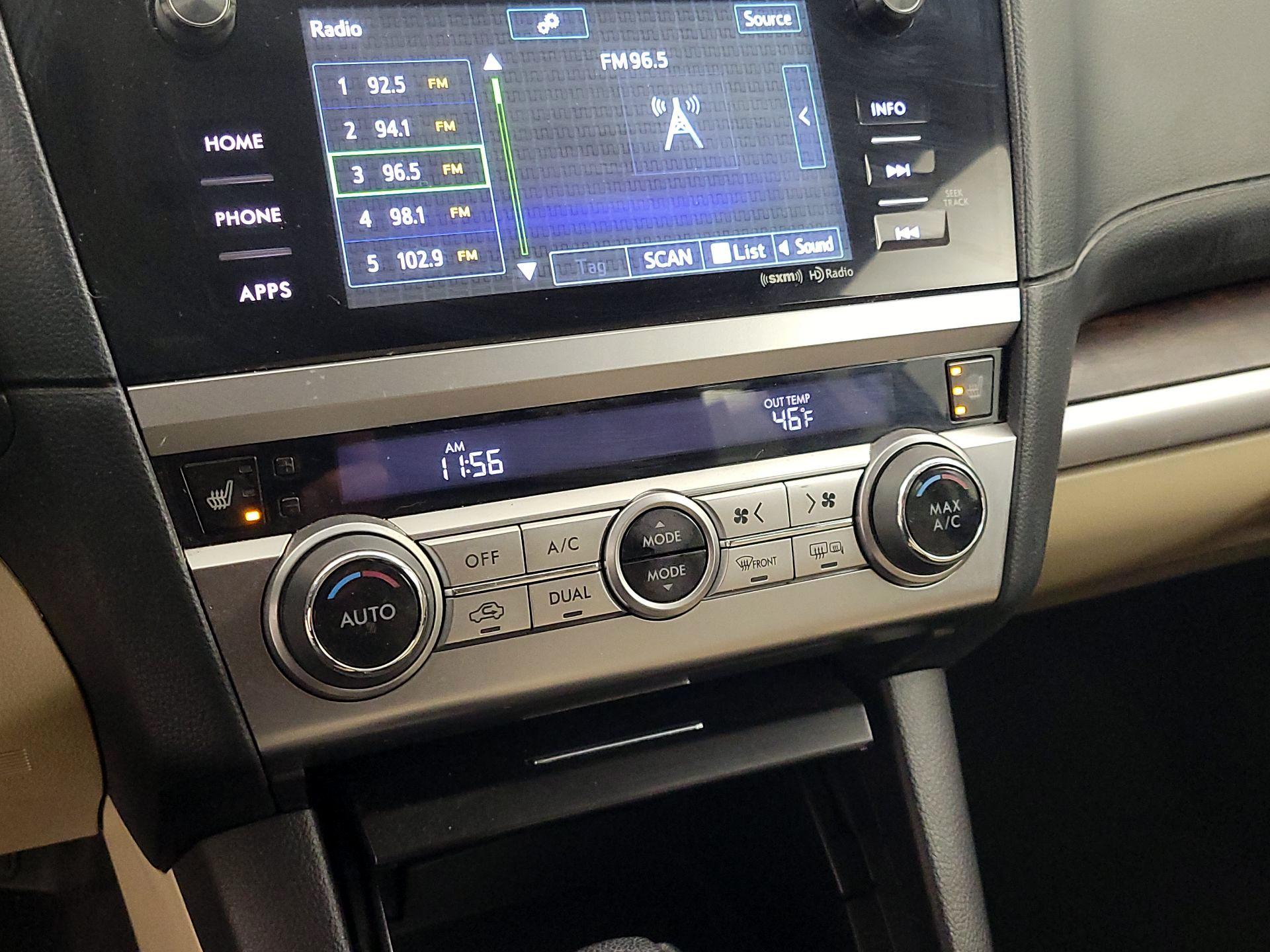 Thumbnail: 2016 Subaru Outback - 16