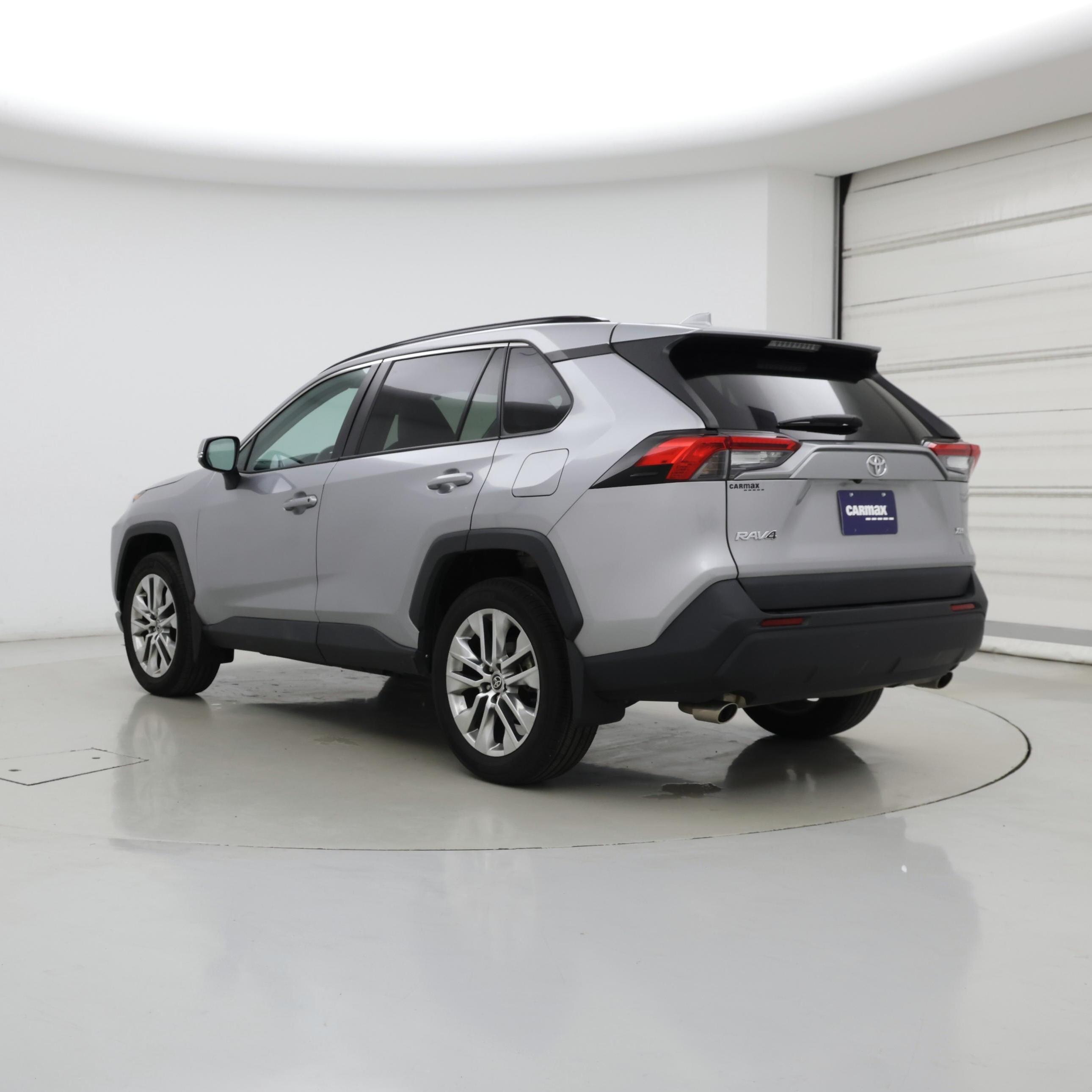 Thumbnail: 2021 Toyota RAV4 - 2