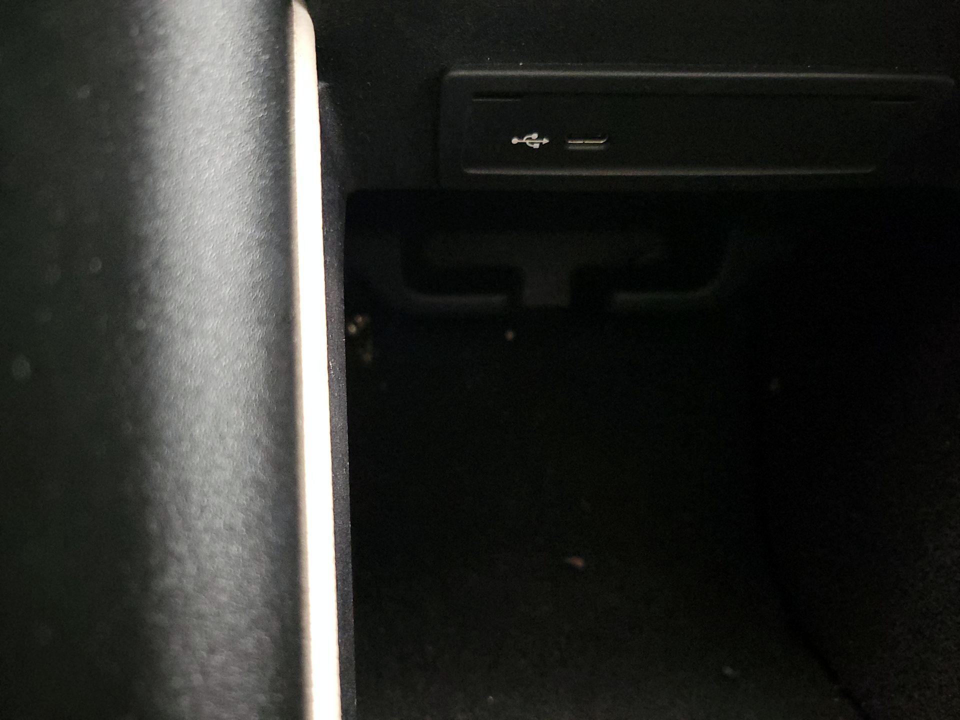 Thumbnail: 2020 Mercedes-Benz GLE - 19