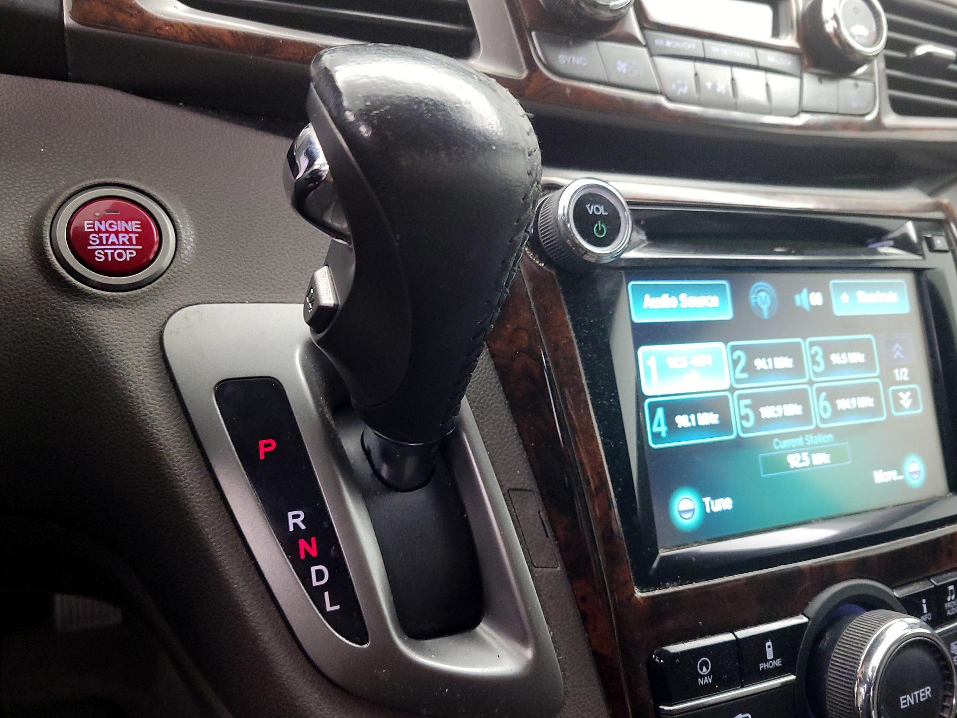 Thumbnail: 2016 Honda Odyssey - 17