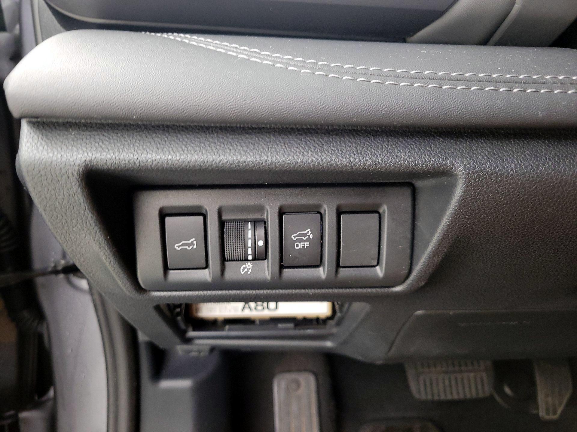 Thumbnail: 2020 Subaru Outback - 13