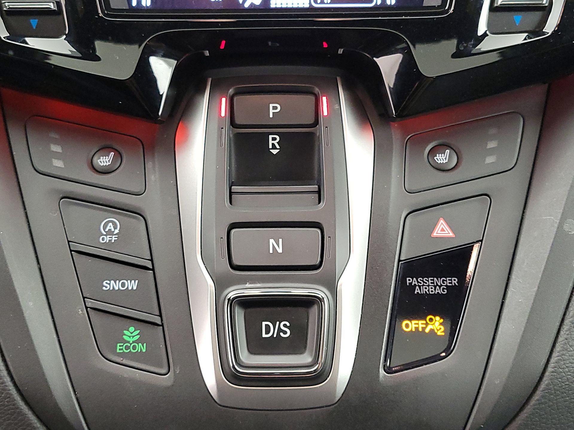 Thumbnail: 2025 Honda Odyssey - 17