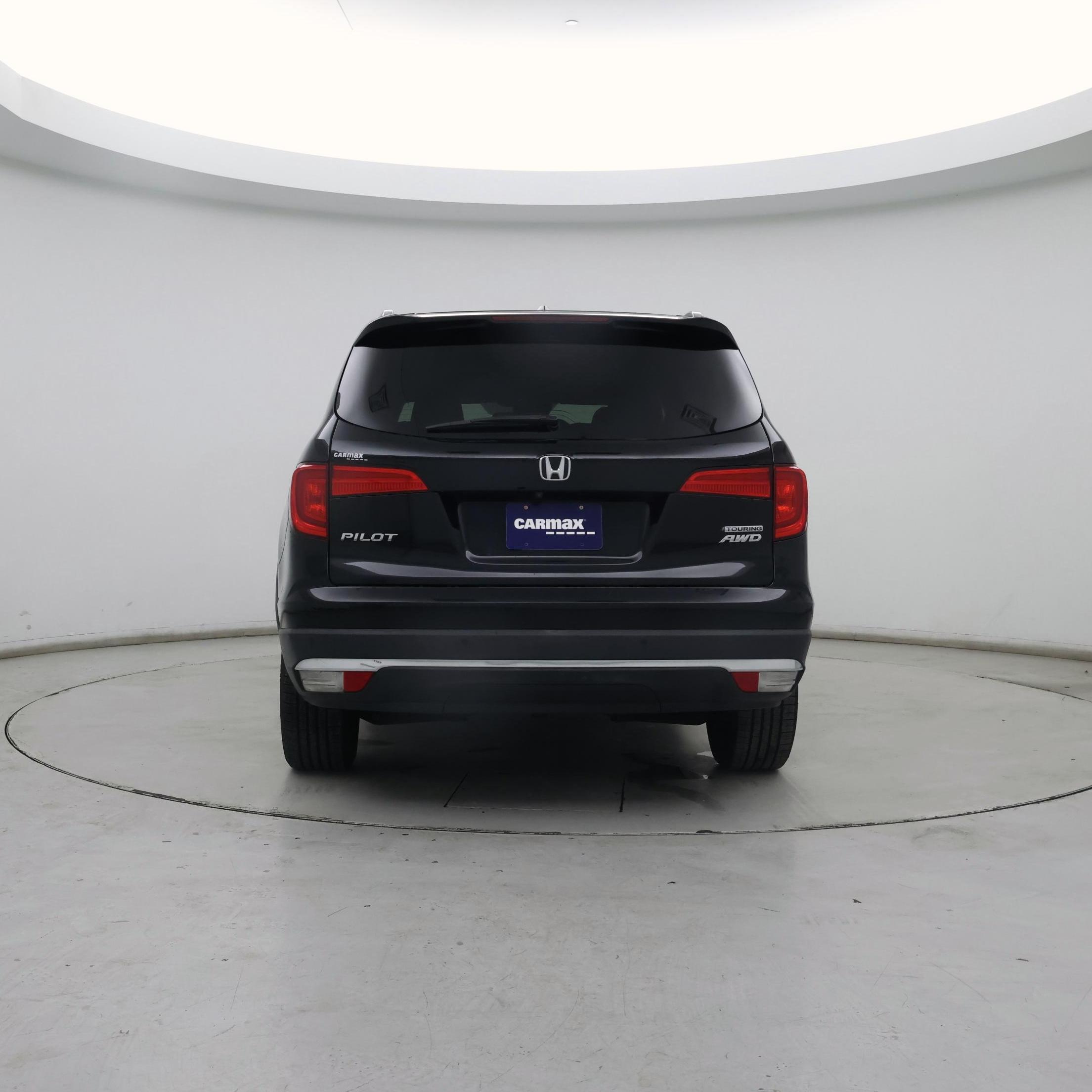 Thumbnail: 2017 Honda Pilot - 6