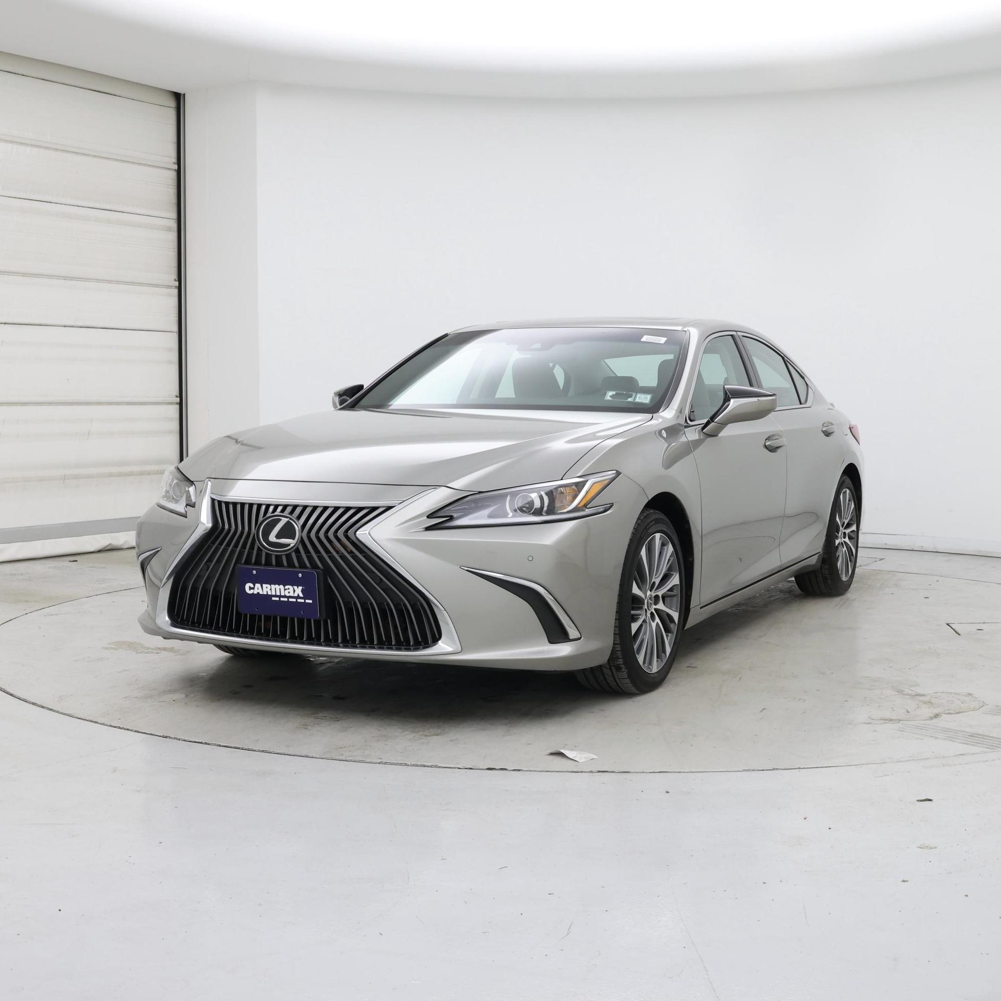 Thumbnail: 2021 Lexus ES - 4