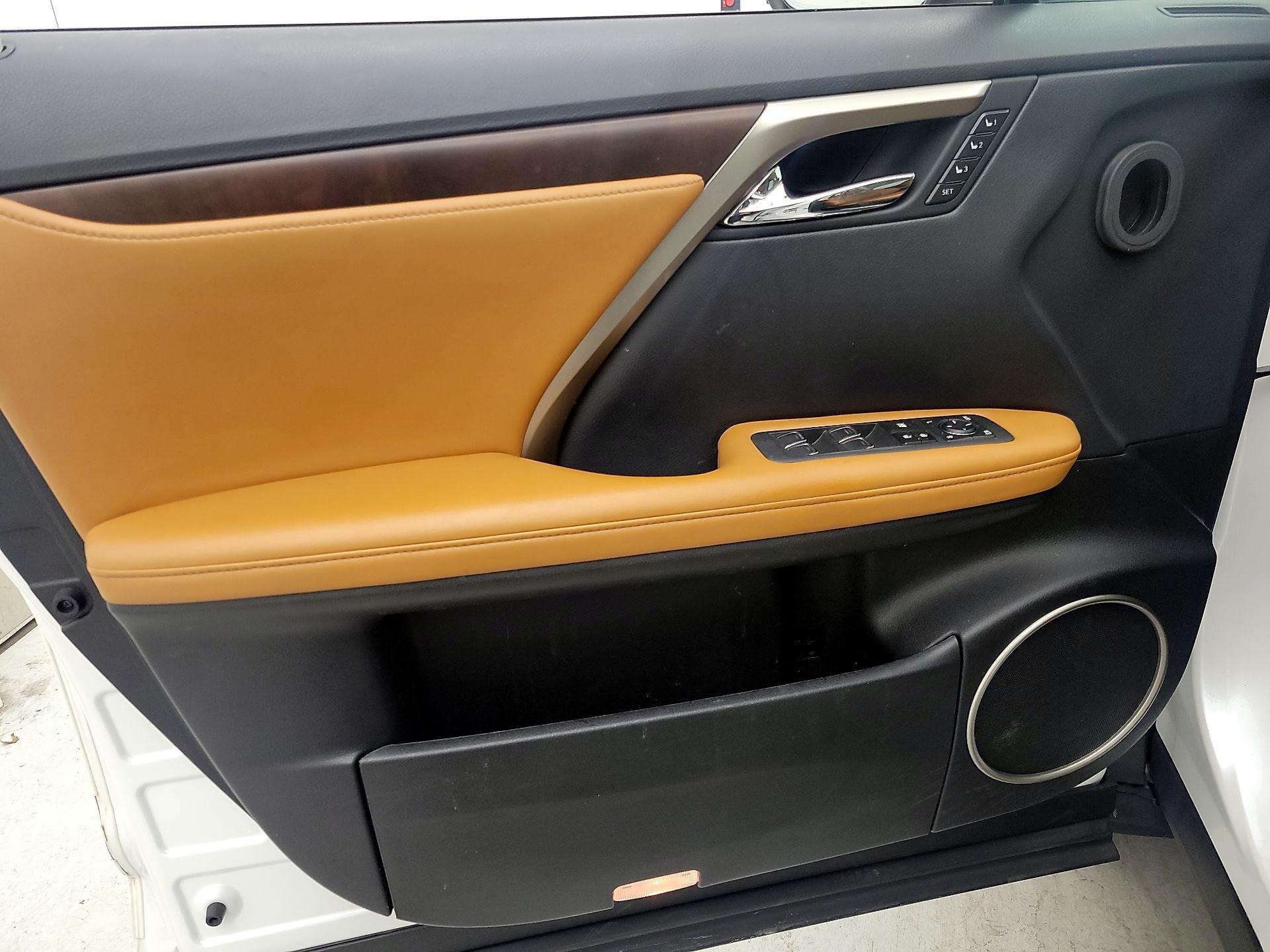 Thumbnail: 2021 Lexus RX - 12