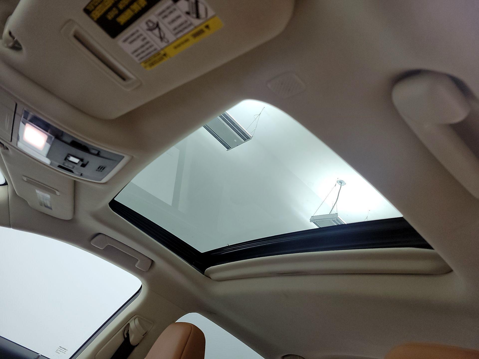 Thumbnail: 2021 Lexus RX - 17