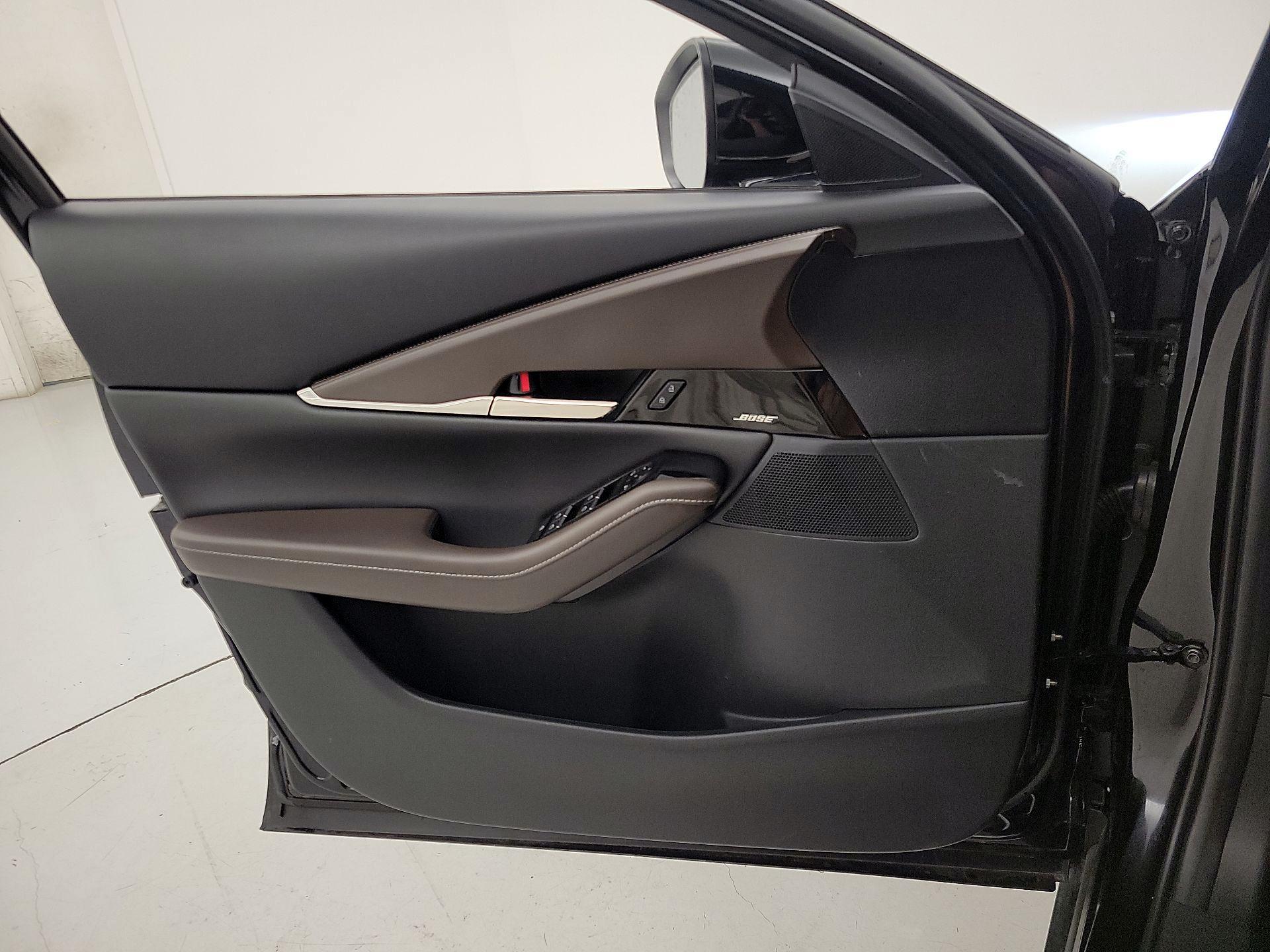 Thumbnail: 2022 Mazda CX-30 - 12