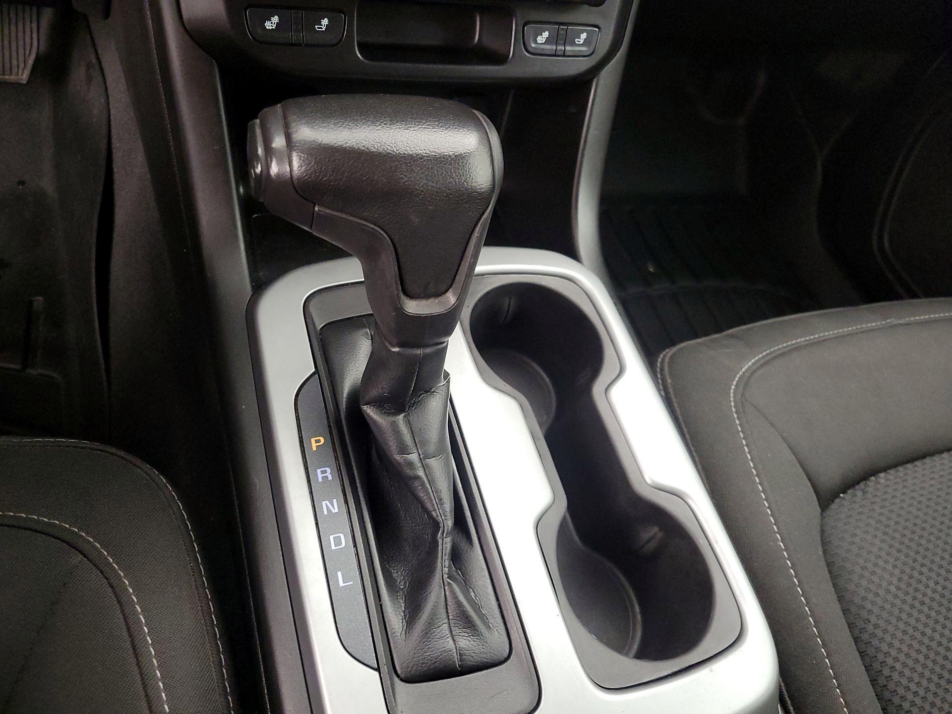 Thumbnail: 2021 Chevrolet Colorado - 17