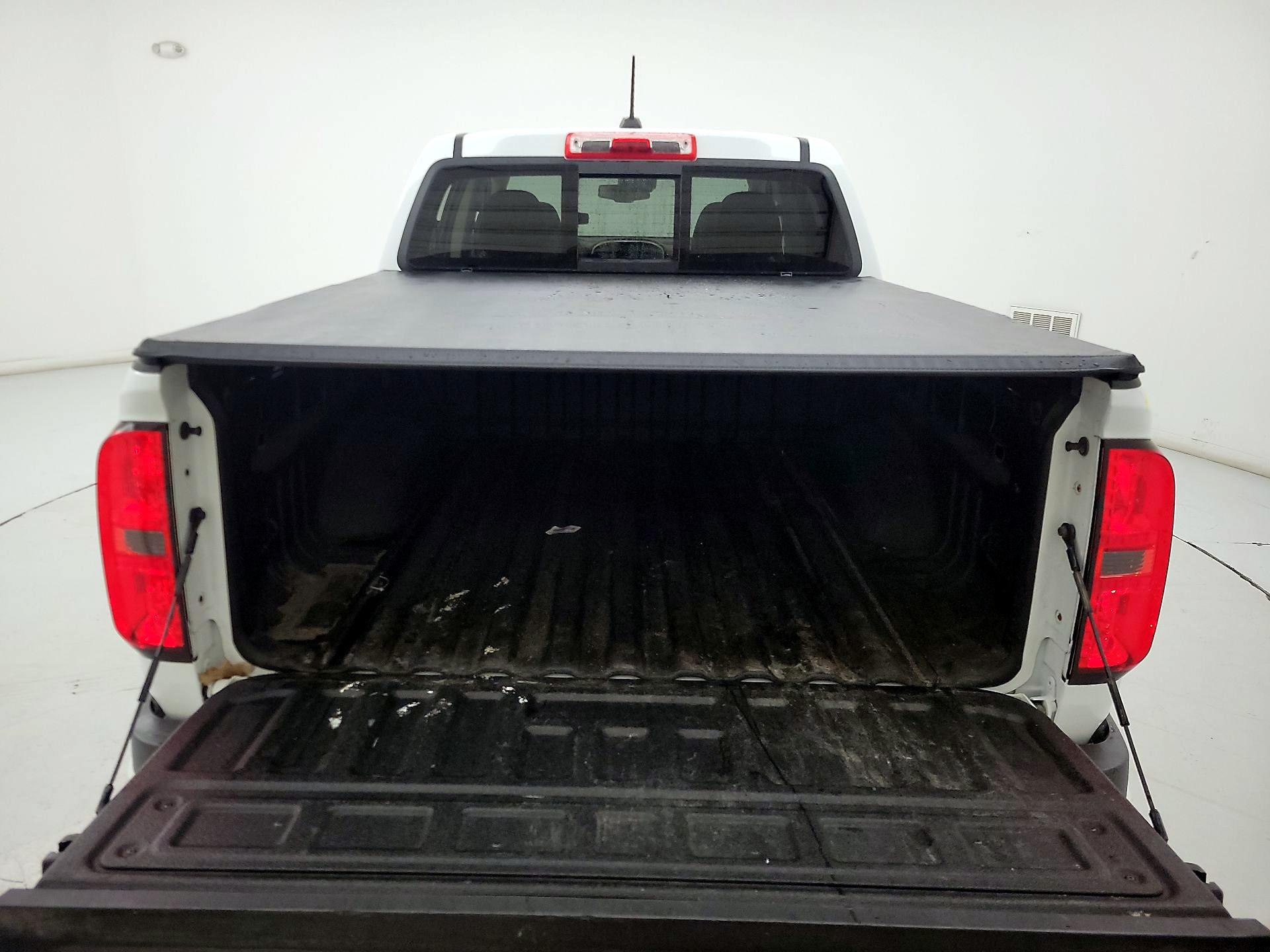 Thumbnail: 2021 Chevrolet Colorado - 20