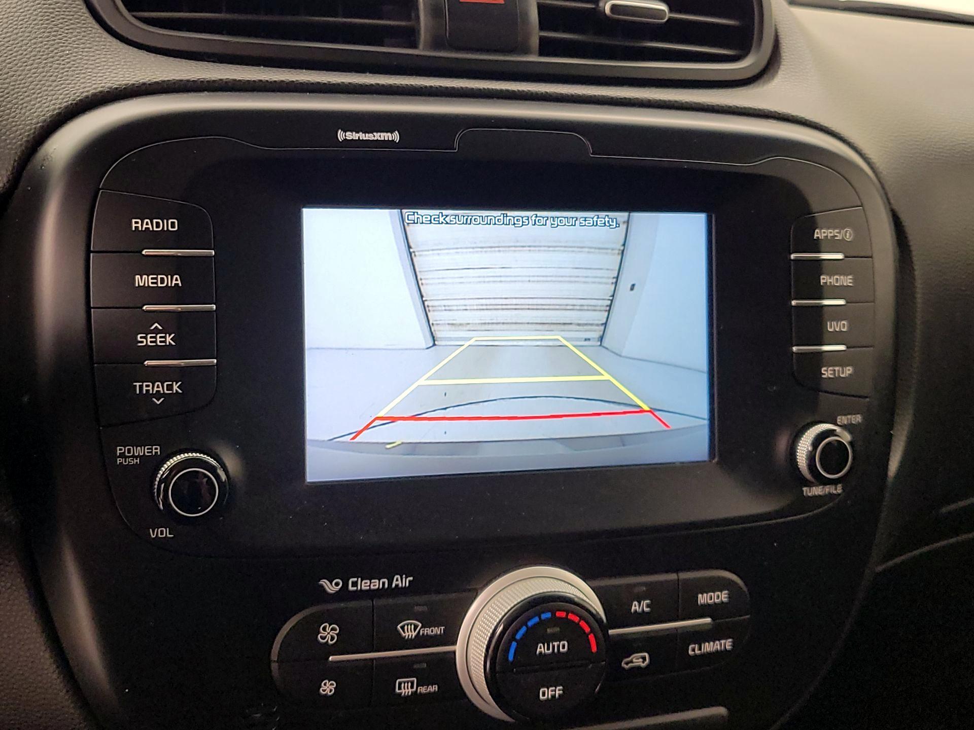 Thumbnail: 2019 Kia Soul - 14