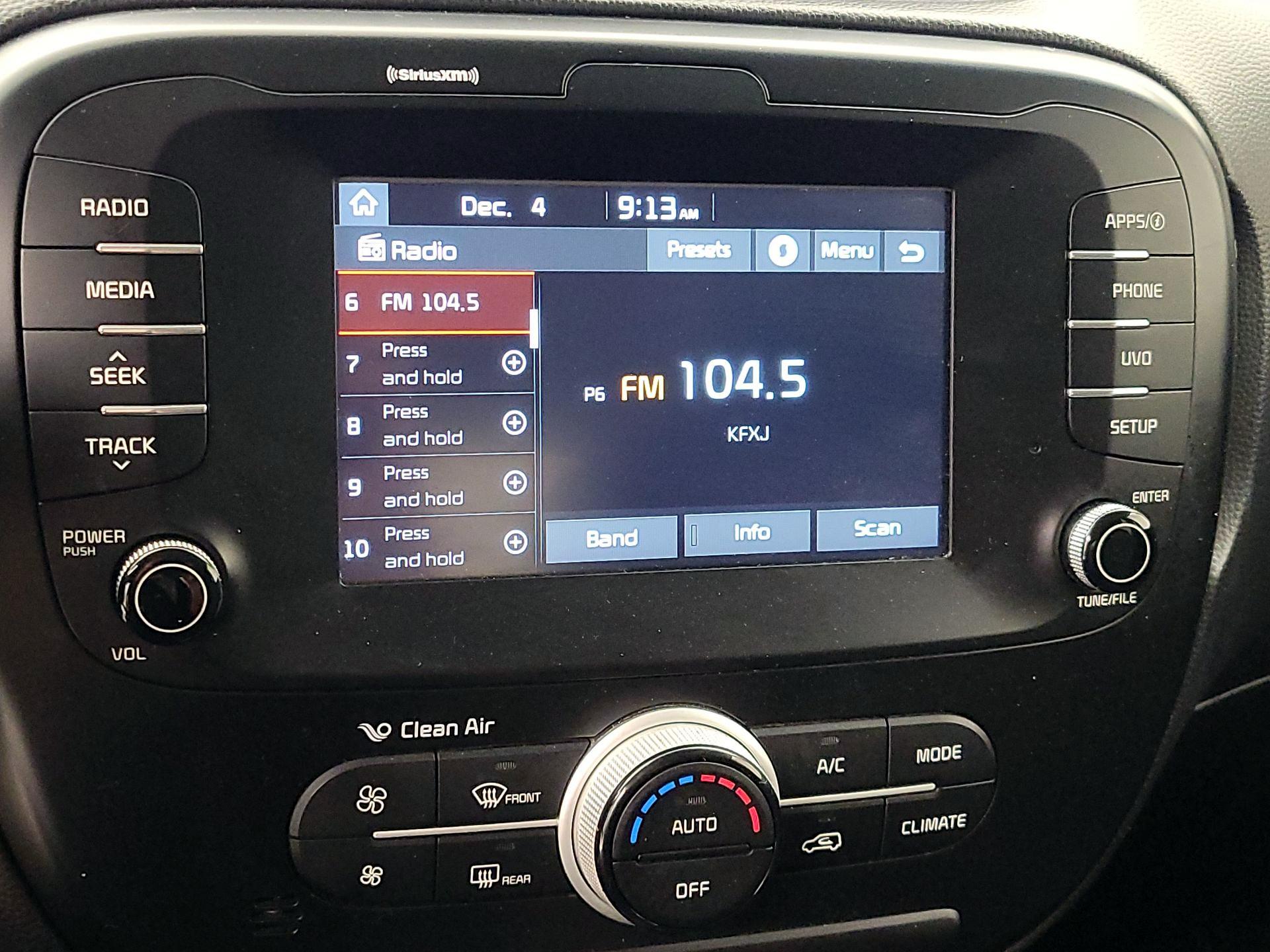 Thumbnail: 2019 Kia Soul - 15