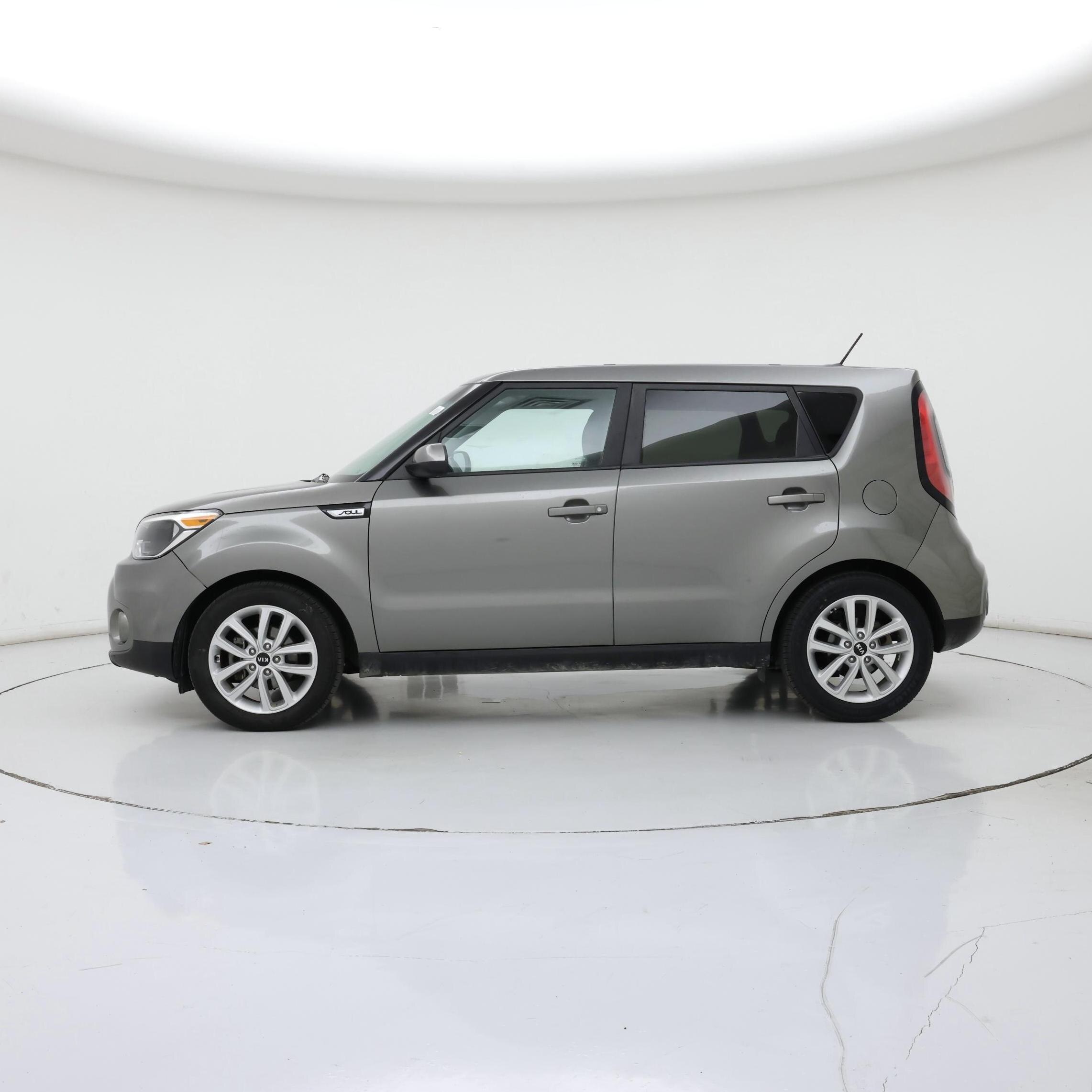 Thumbnail: 2019 Kia Soul - 3