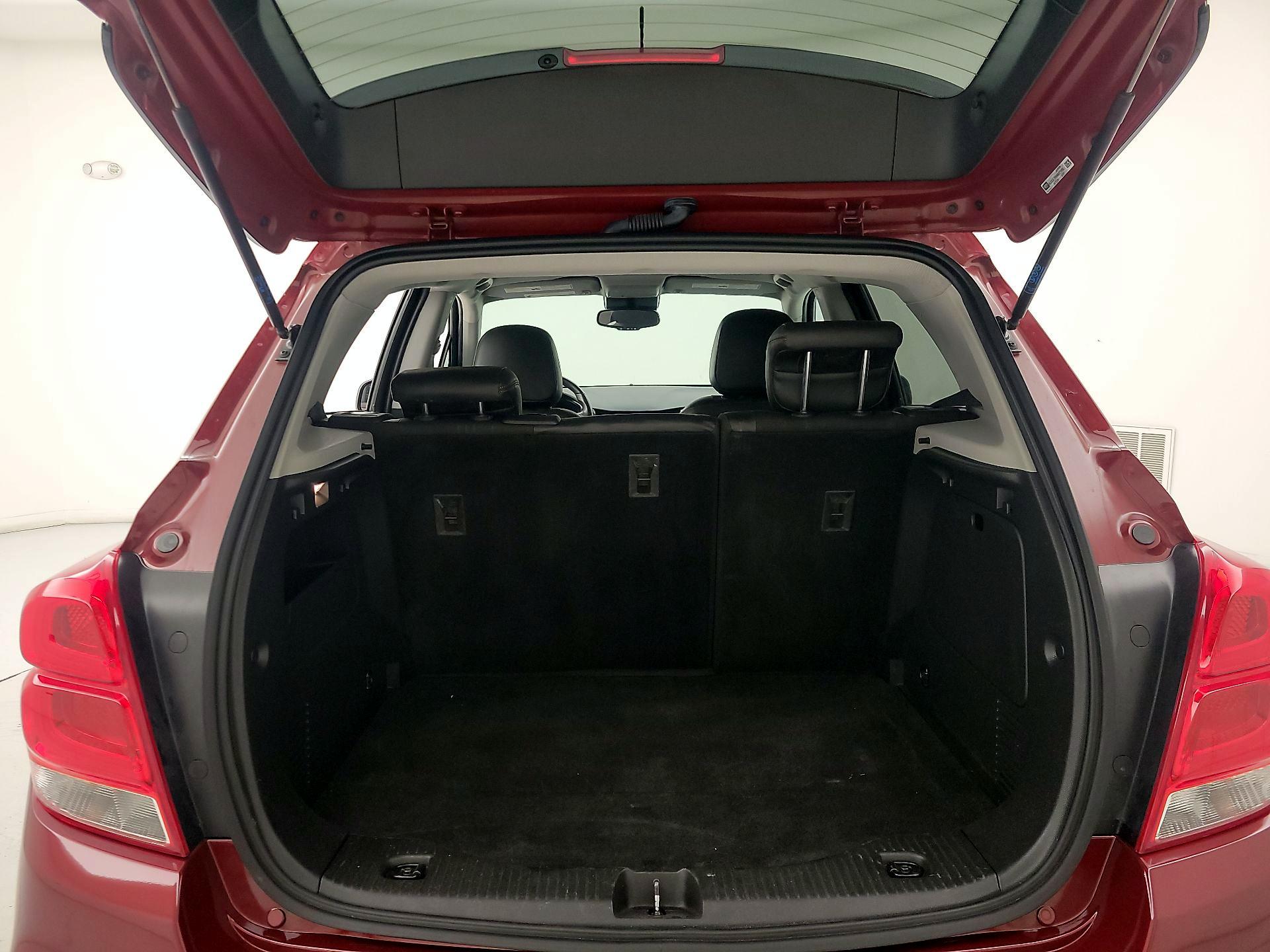 Thumbnail: 2021 Chevrolet Trax - 20