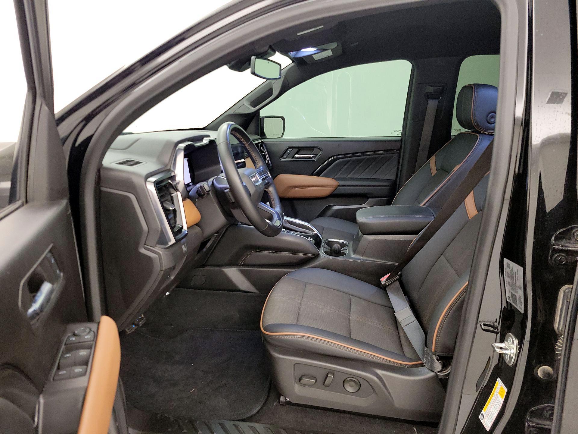 Thumbnail: 2024 GMC Canyon - 11