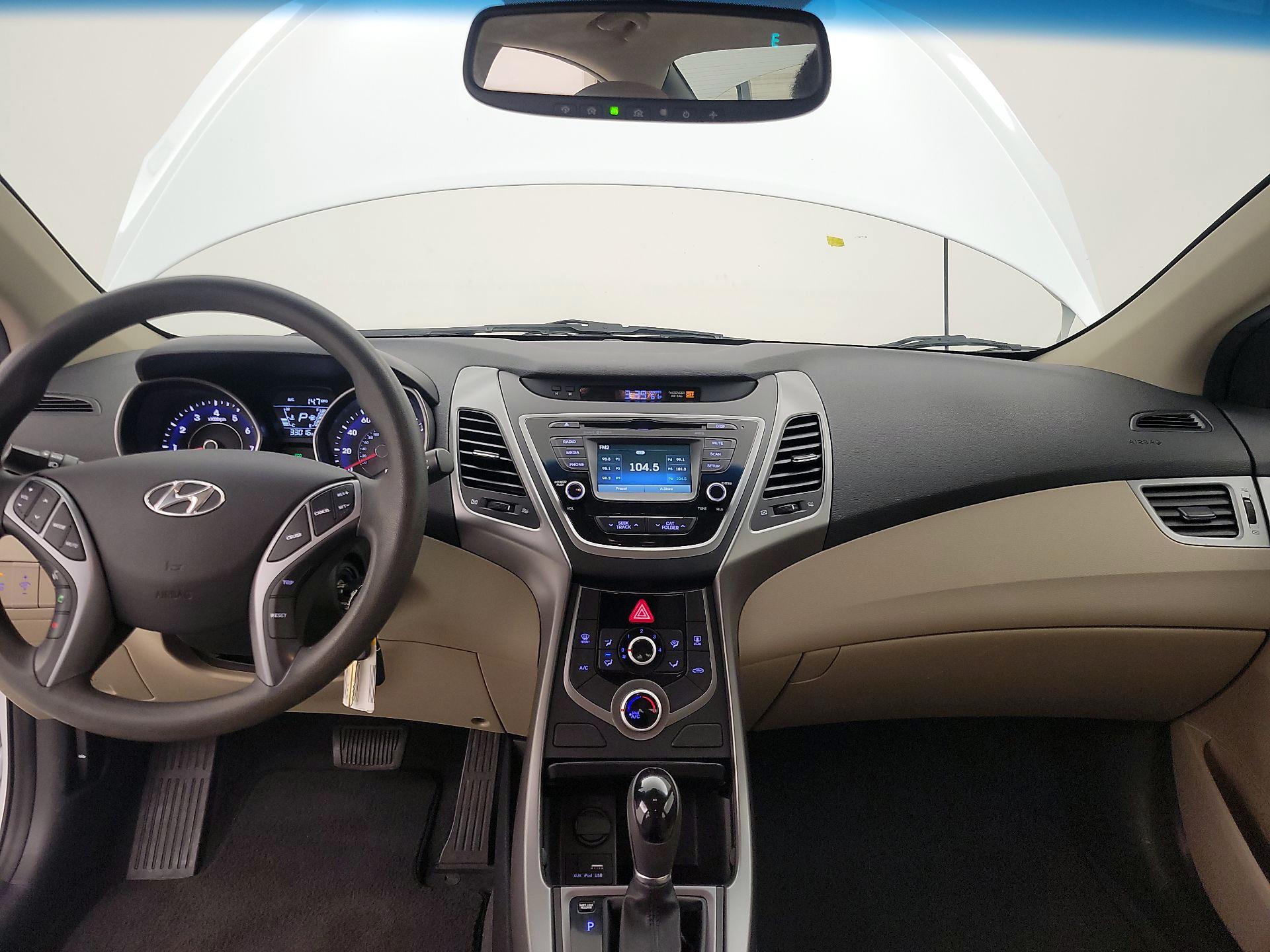 Thumbnail: 2016 Hyundai Elantra - 9