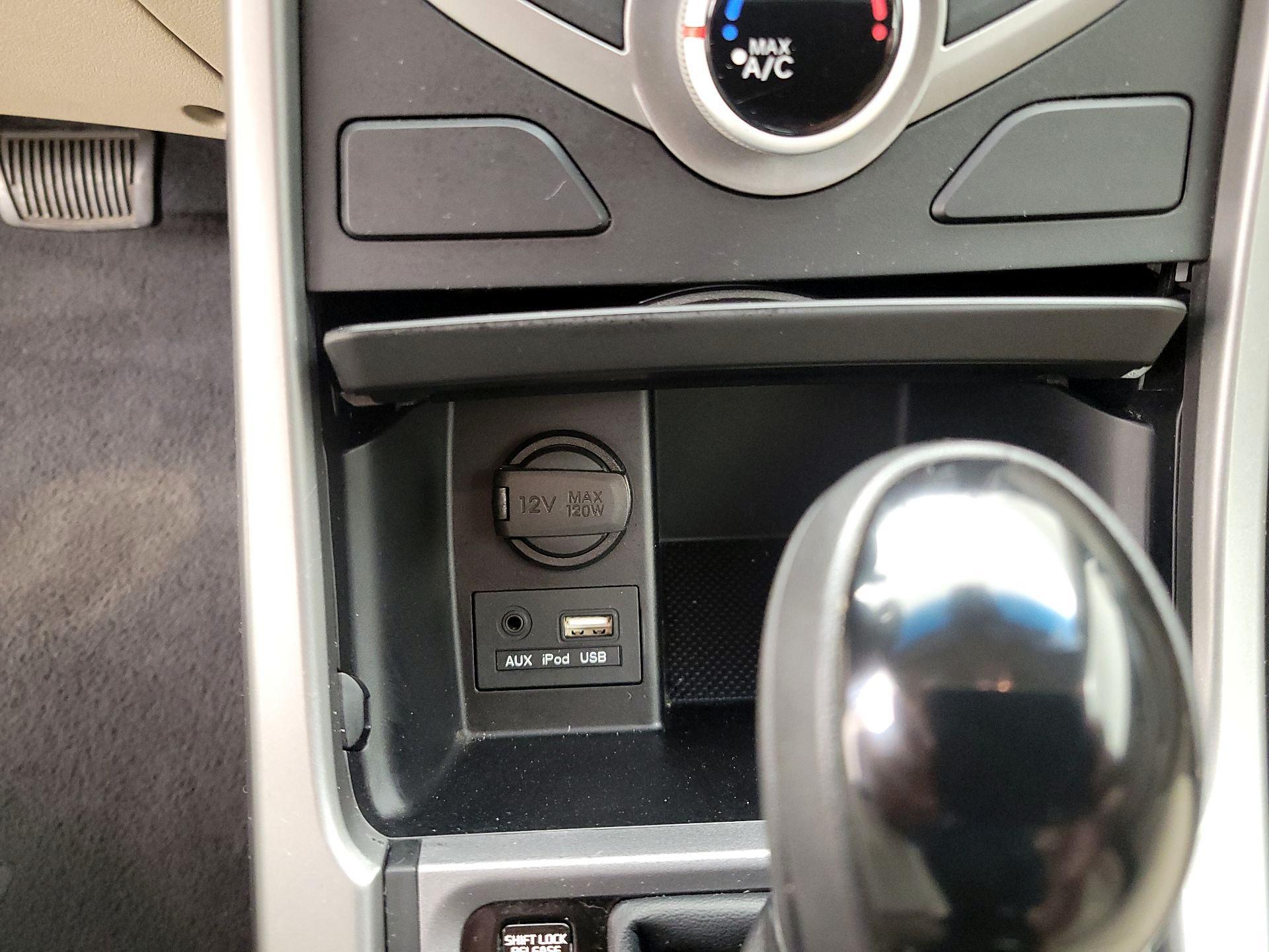 Thumbnail: 2016 Hyundai Elantra - 18