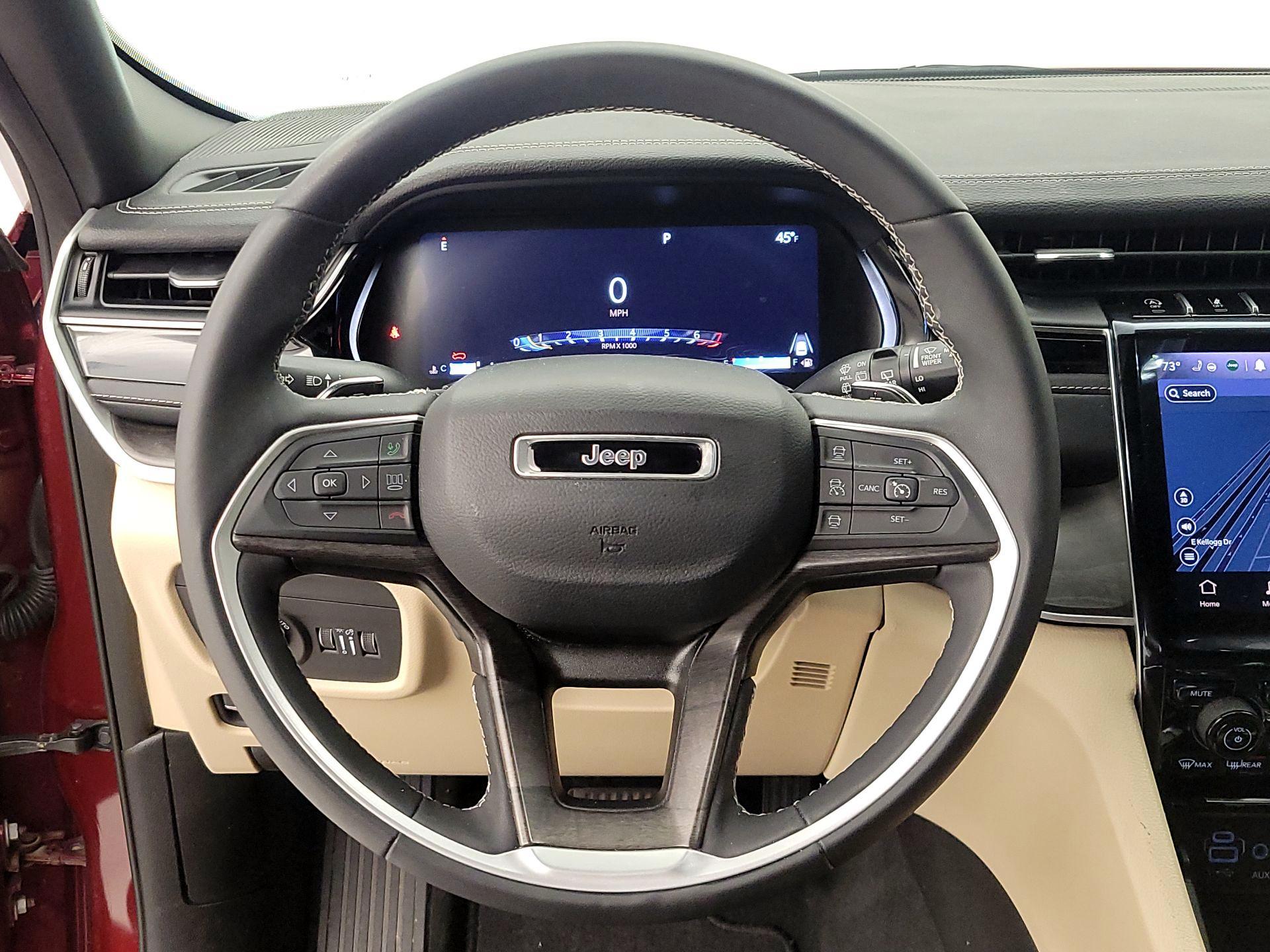 Thumbnail: 2024 Jeep Grand Cherokee - 10