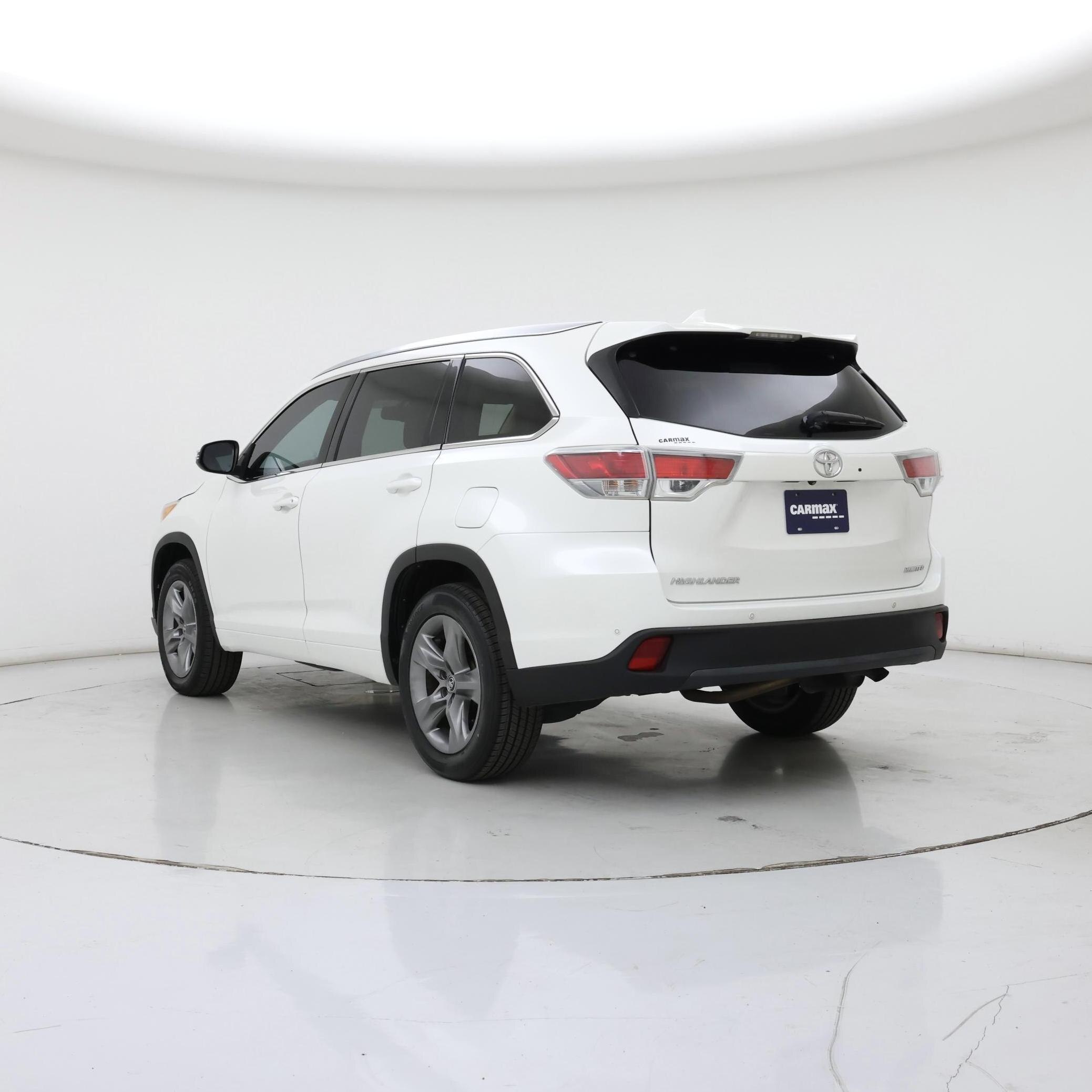 Thumbnail: 2016 Toyota Highlander - 2
