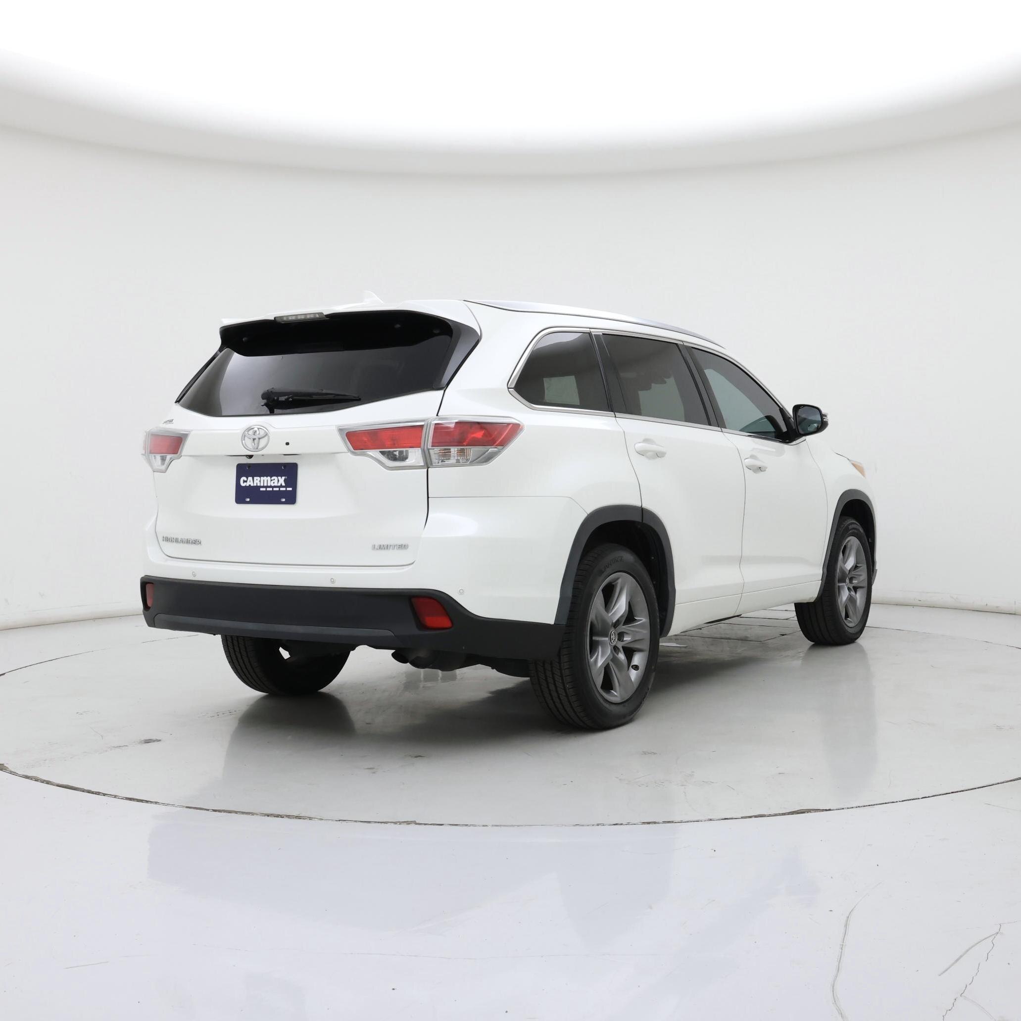 Thumbnail: 2016 Toyota Highlander - 8