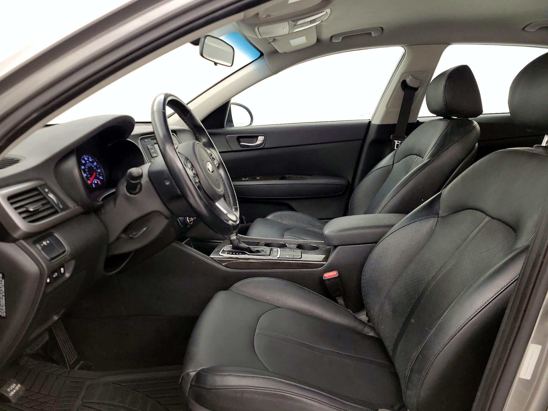 Thumbnail: 2016 Kia Optima - 9