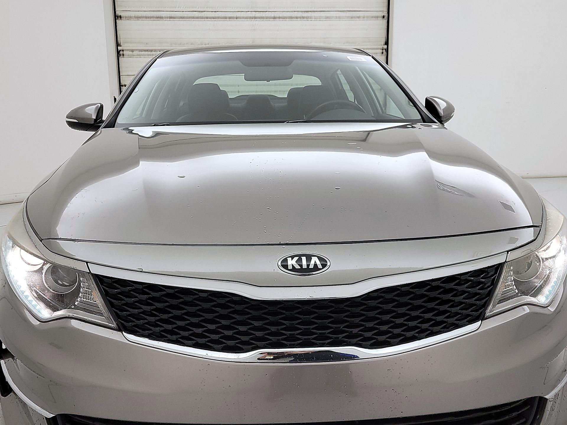 Thumbnail: 2016 Kia Optima - 2