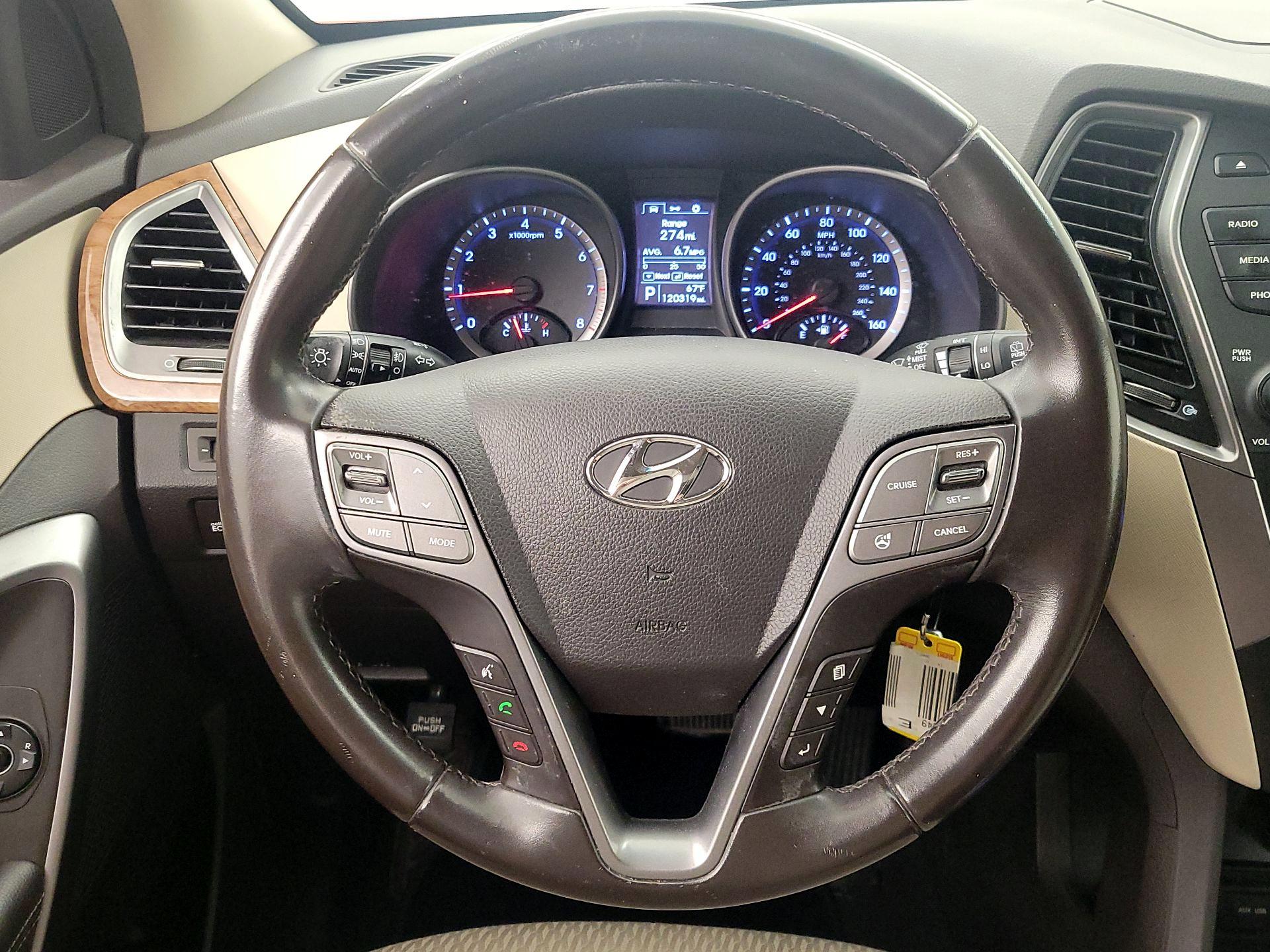 Thumbnail: 2014 Hyundai Santa Fe - 10