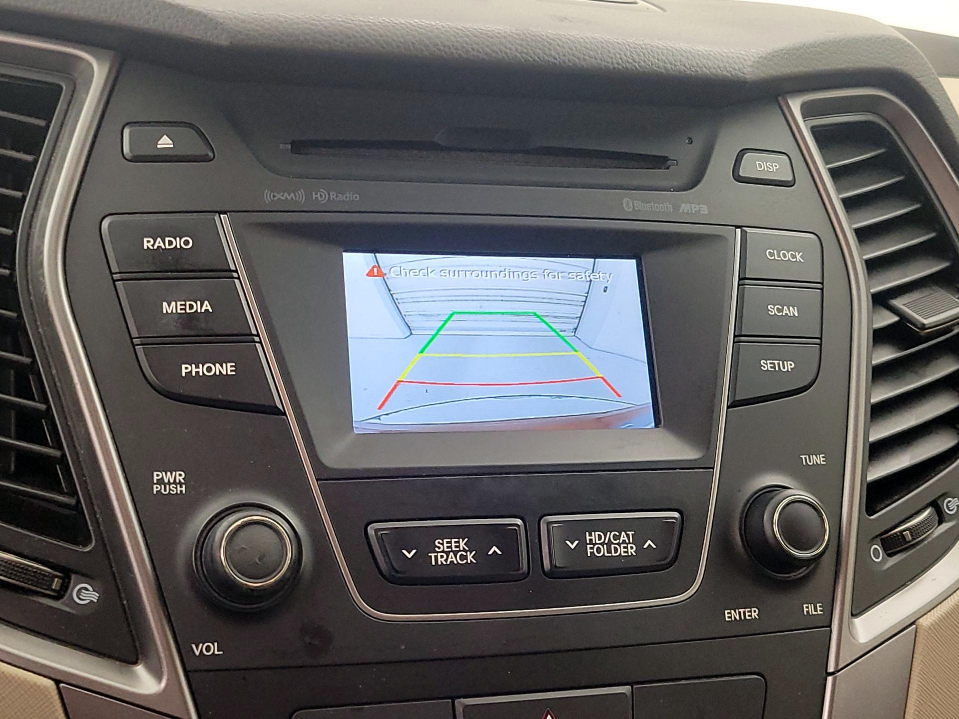 Thumbnail: 2014 Hyundai Santa Fe - 14