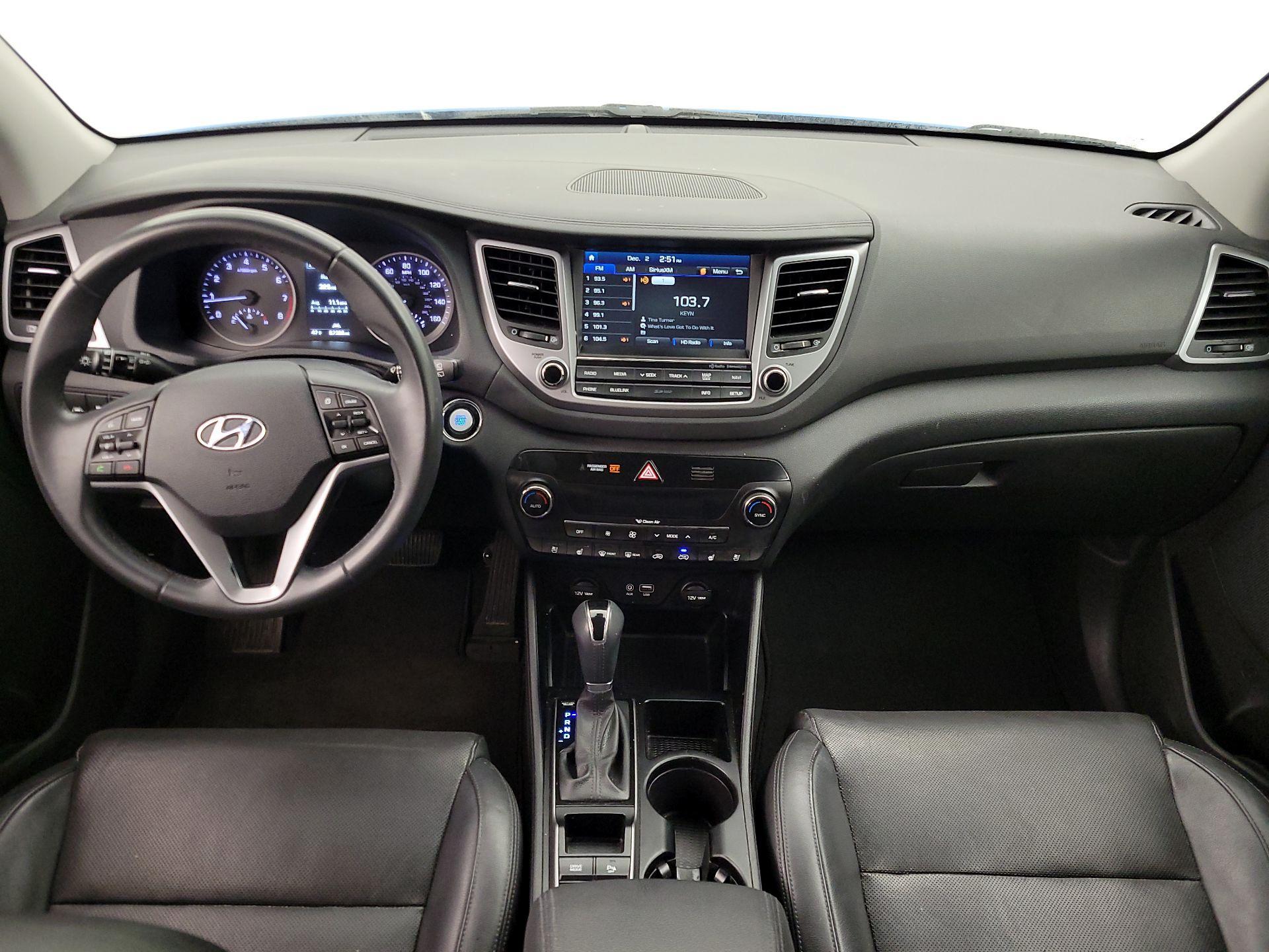 Thumbnail: 2016 Hyundai Tucson - 9