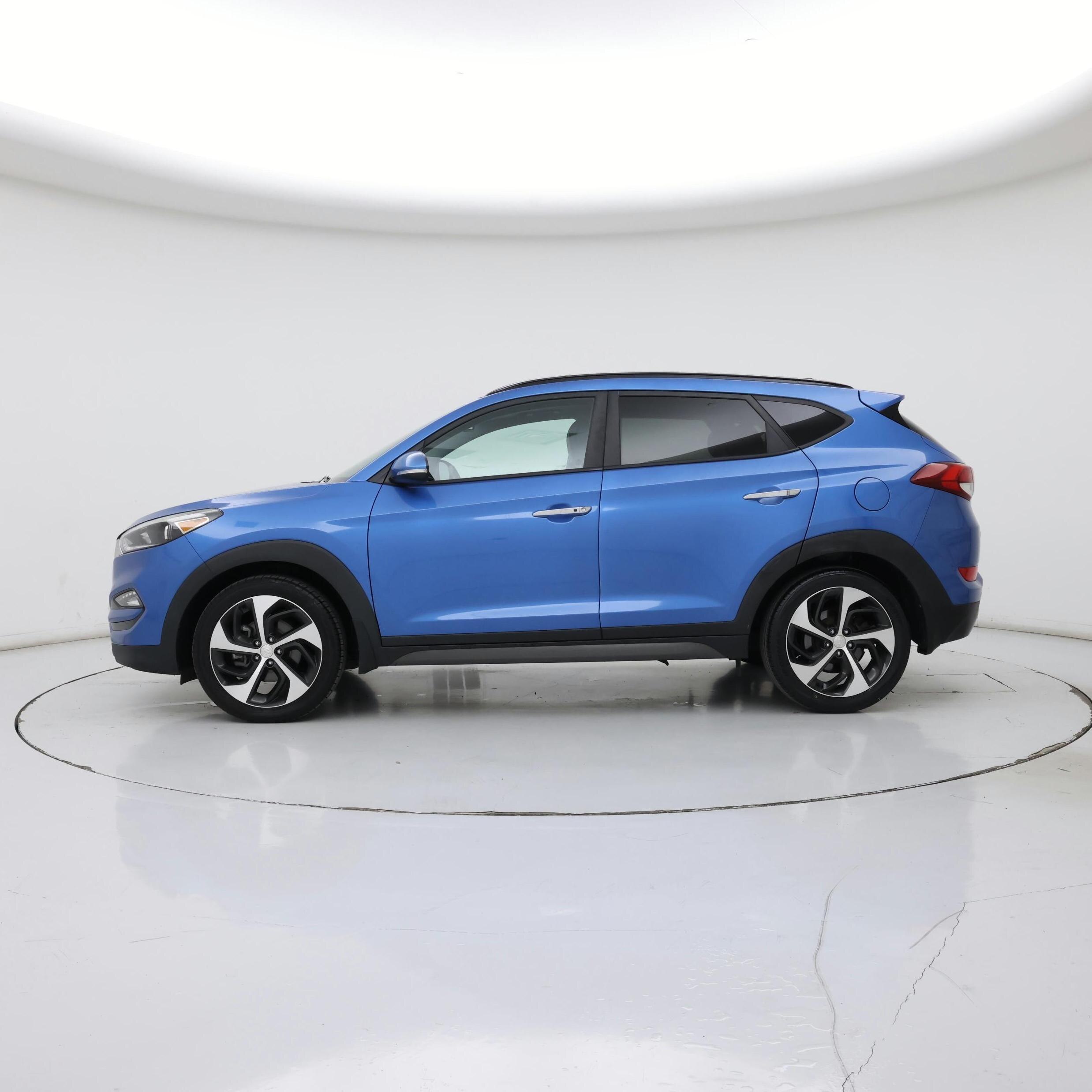 Thumbnail: 2016 Hyundai Tucson - 3