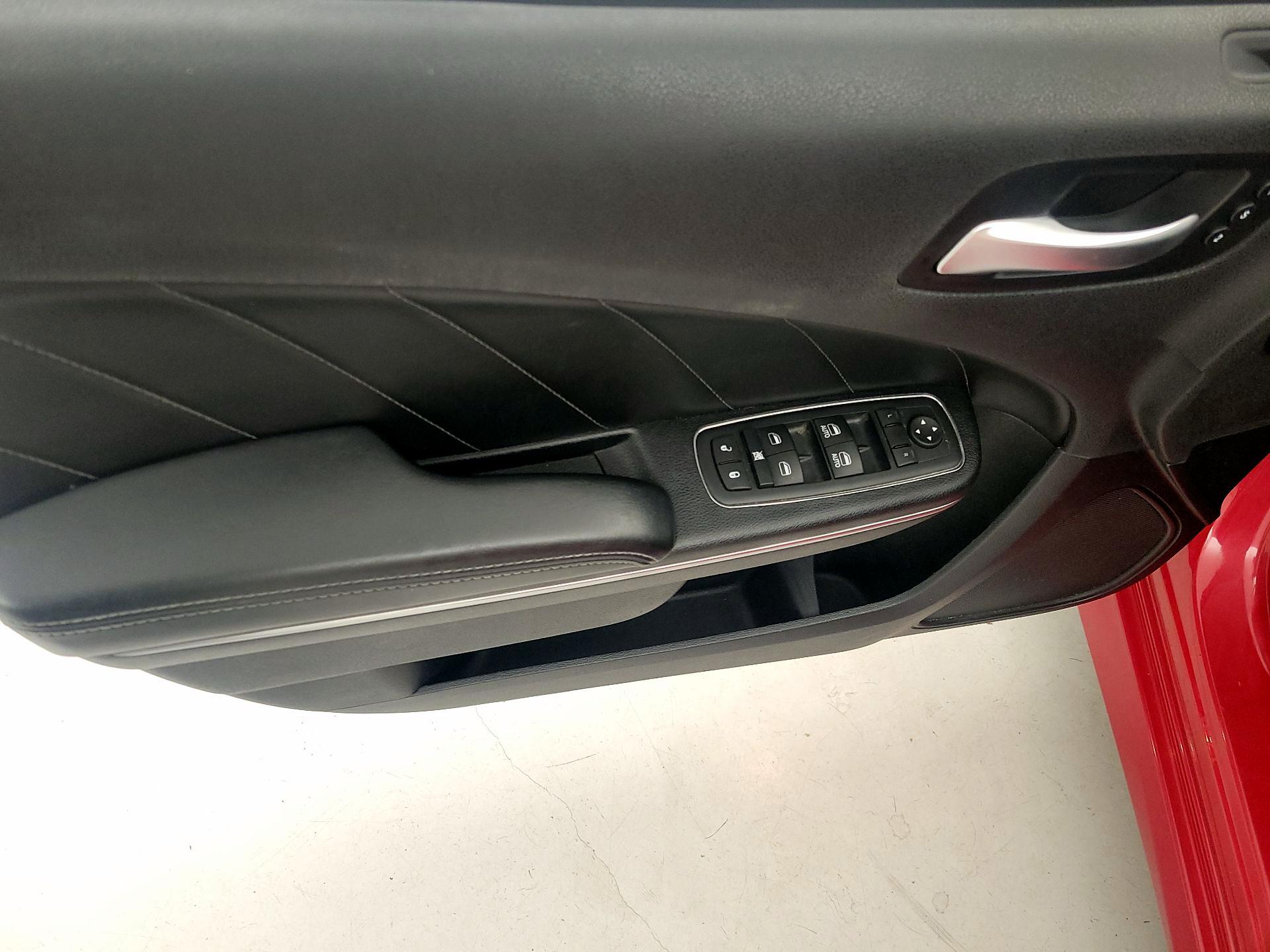 Thumbnail: 2016 Dodge Charger - 12