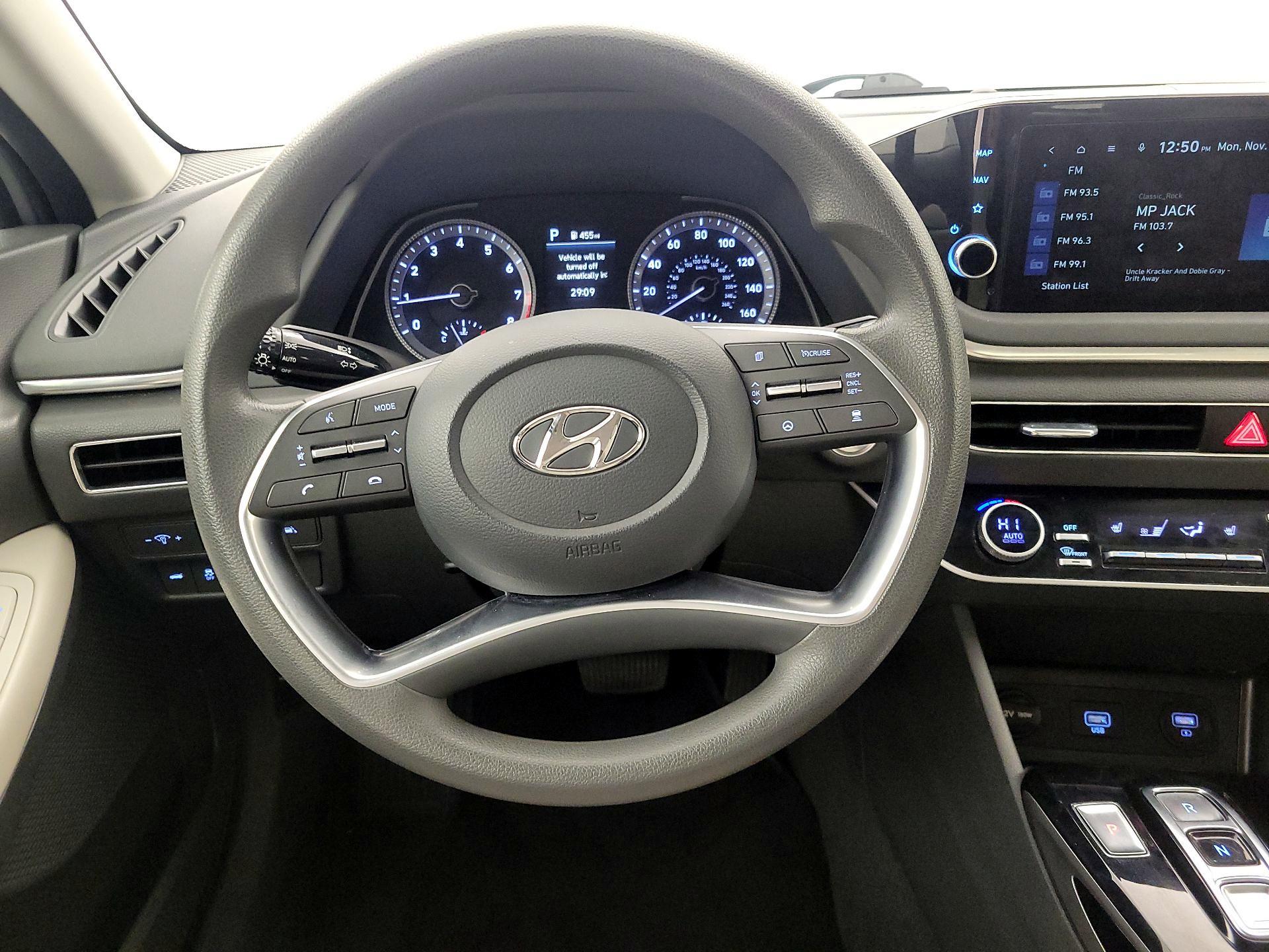 Thumbnail: 2023 Hyundai Sonata - 10