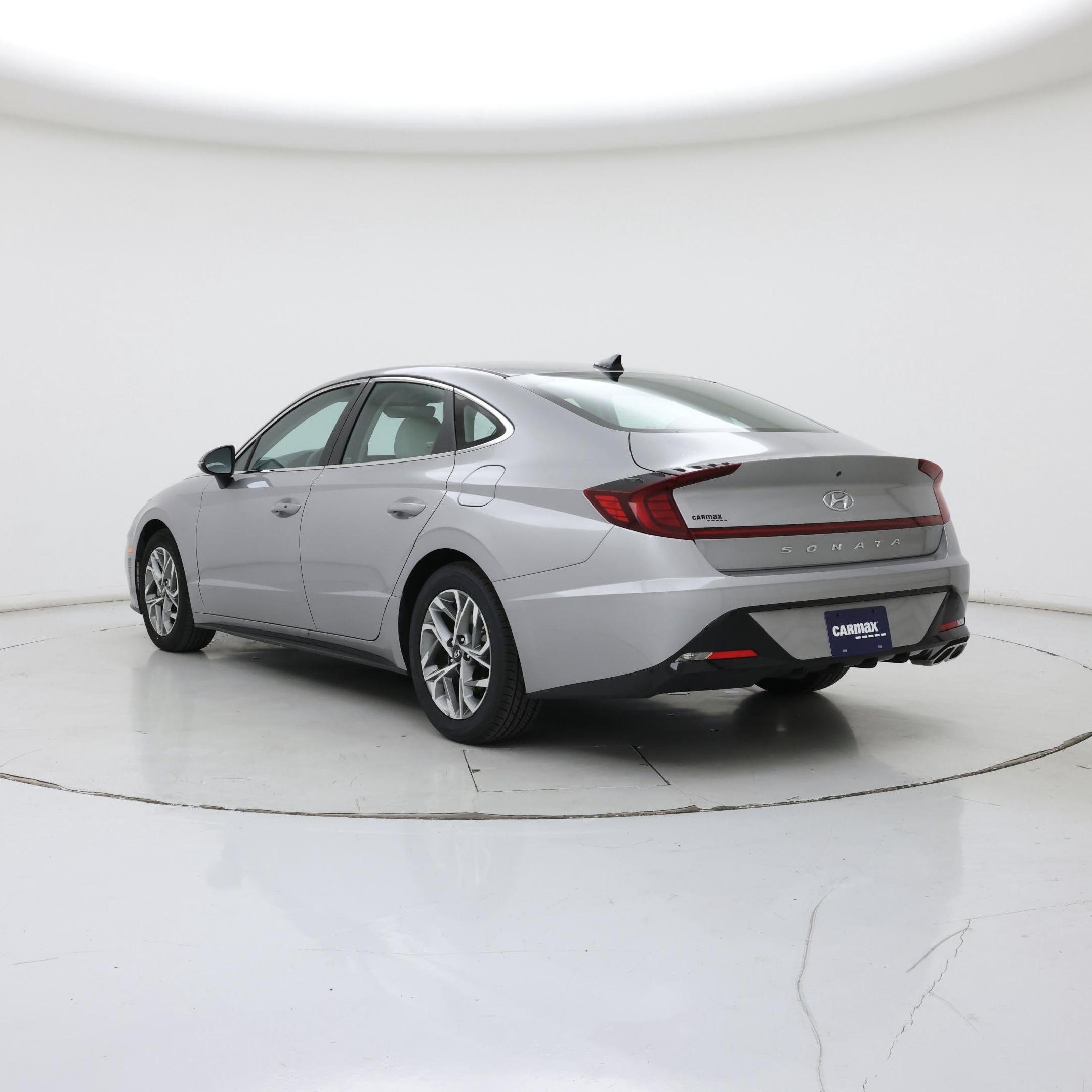 Thumbnail: 2023 Hyundai Sonata - 2