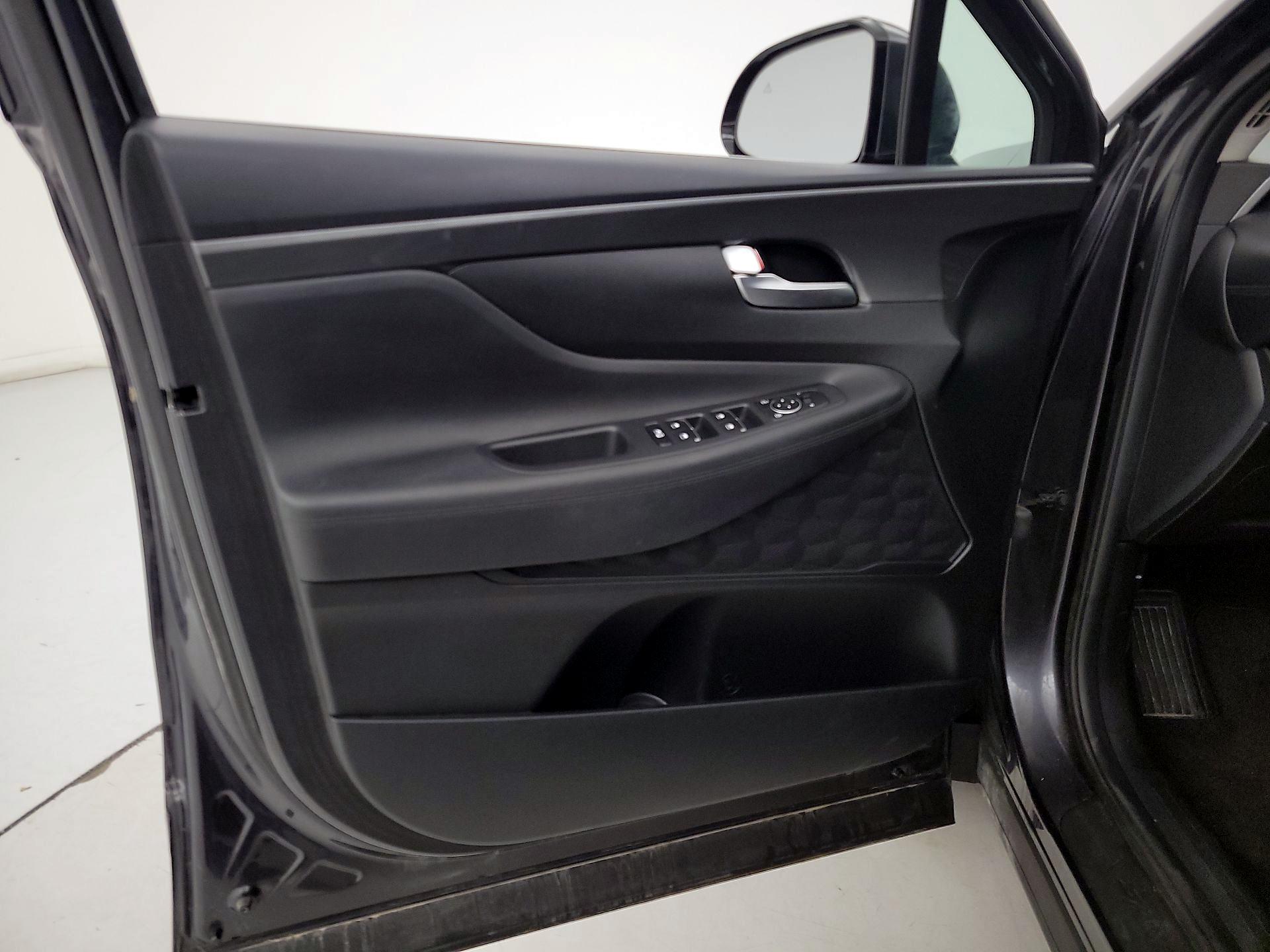 Thumbnail: 2022 Hyundai Santa Fe - 12