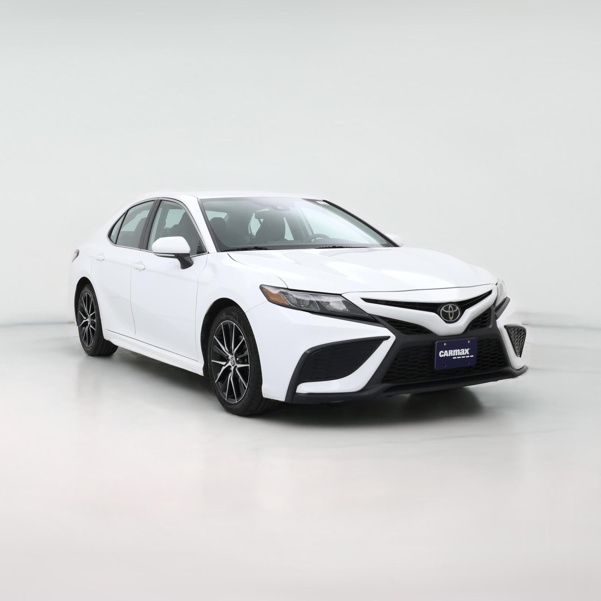 Thumbnail: 2022 Toyota Camry - 1