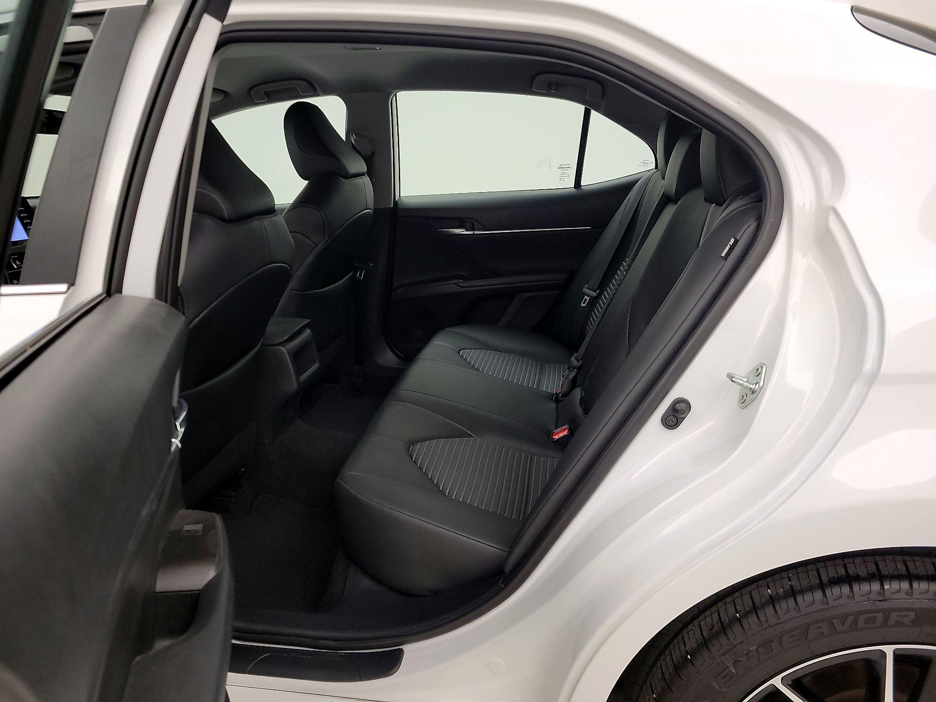 Thumbnail: 2022 Toyota Camry - 19