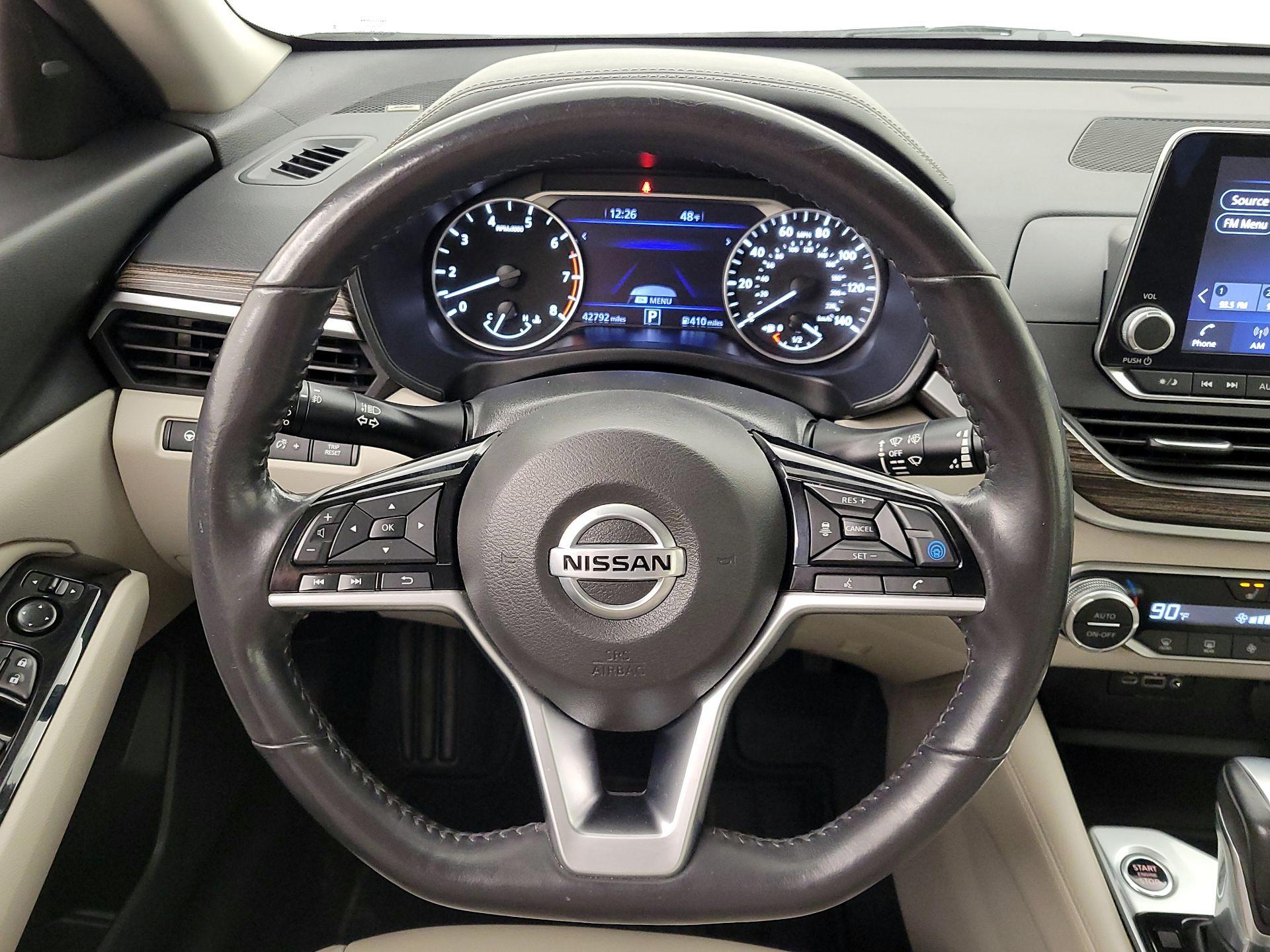 Thumbnail: 2022 Nissan Altima - 10