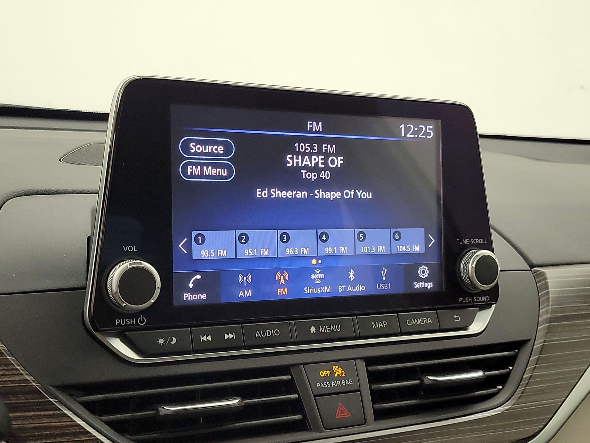 Thumbnail: 2022 Nissan Altima - 16