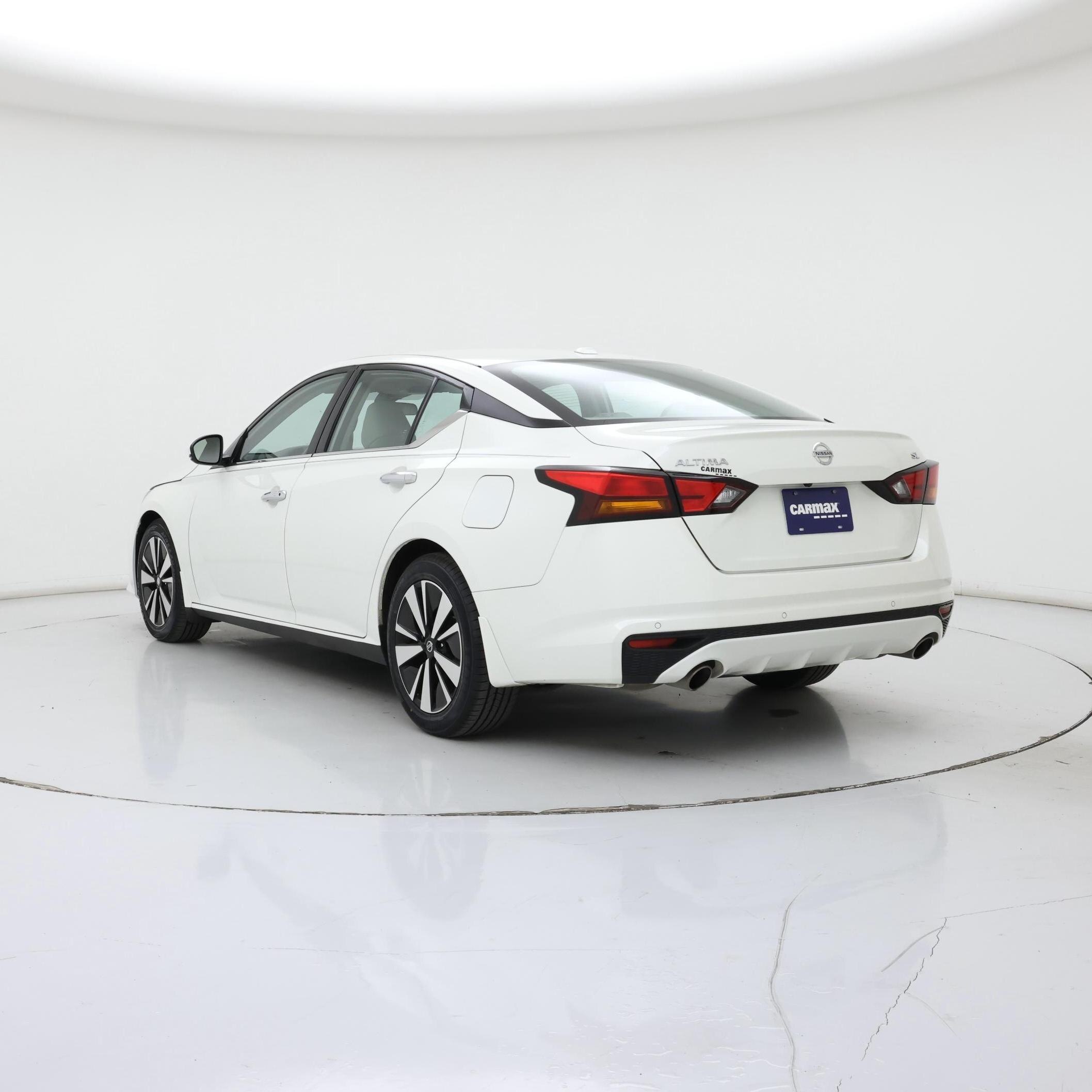 Thumbnail: 2022 Nissan Altima - 2