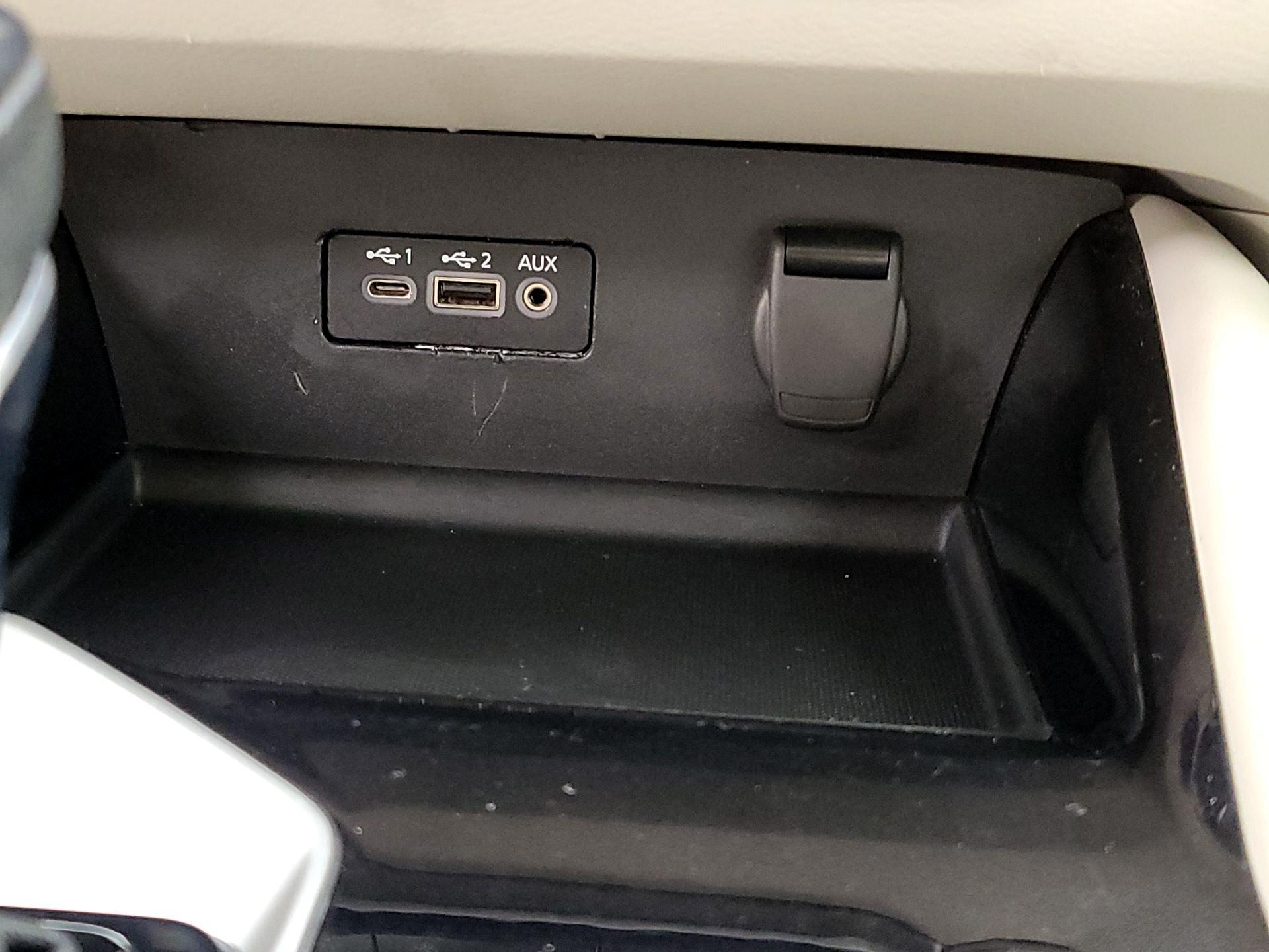 Thumbnail: 2022 Nissan Altima - 19