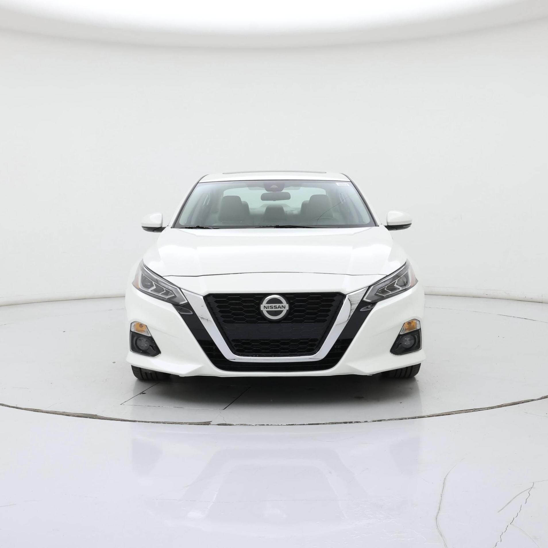 Thumbnail: 2022 Nissan Altima - 5