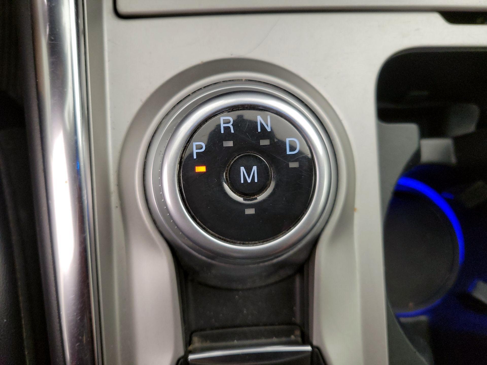 Thumbnail: 2021 Ford Explorer - 18