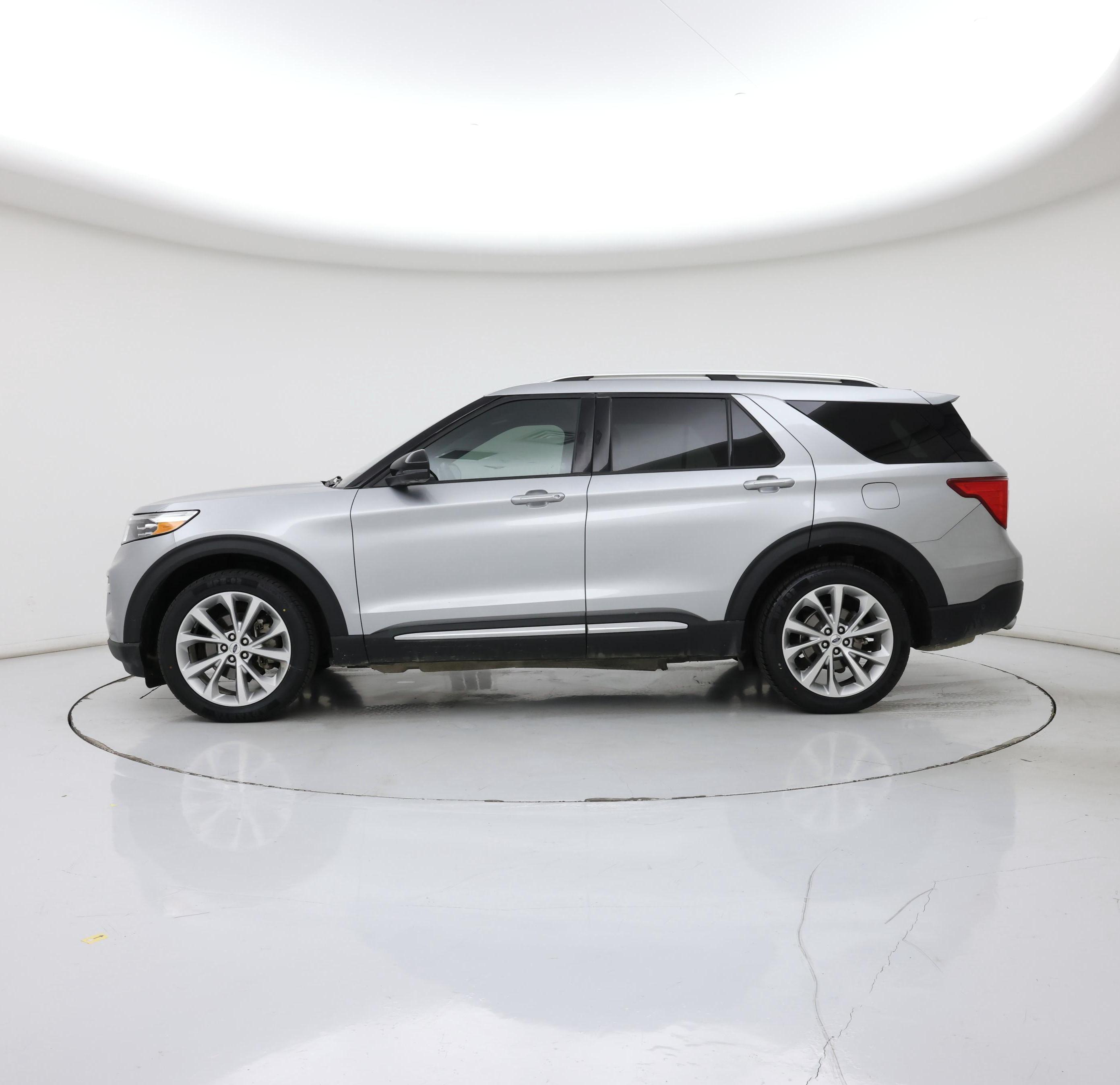 Thumbnail: 2021 Ford Explorer - 3