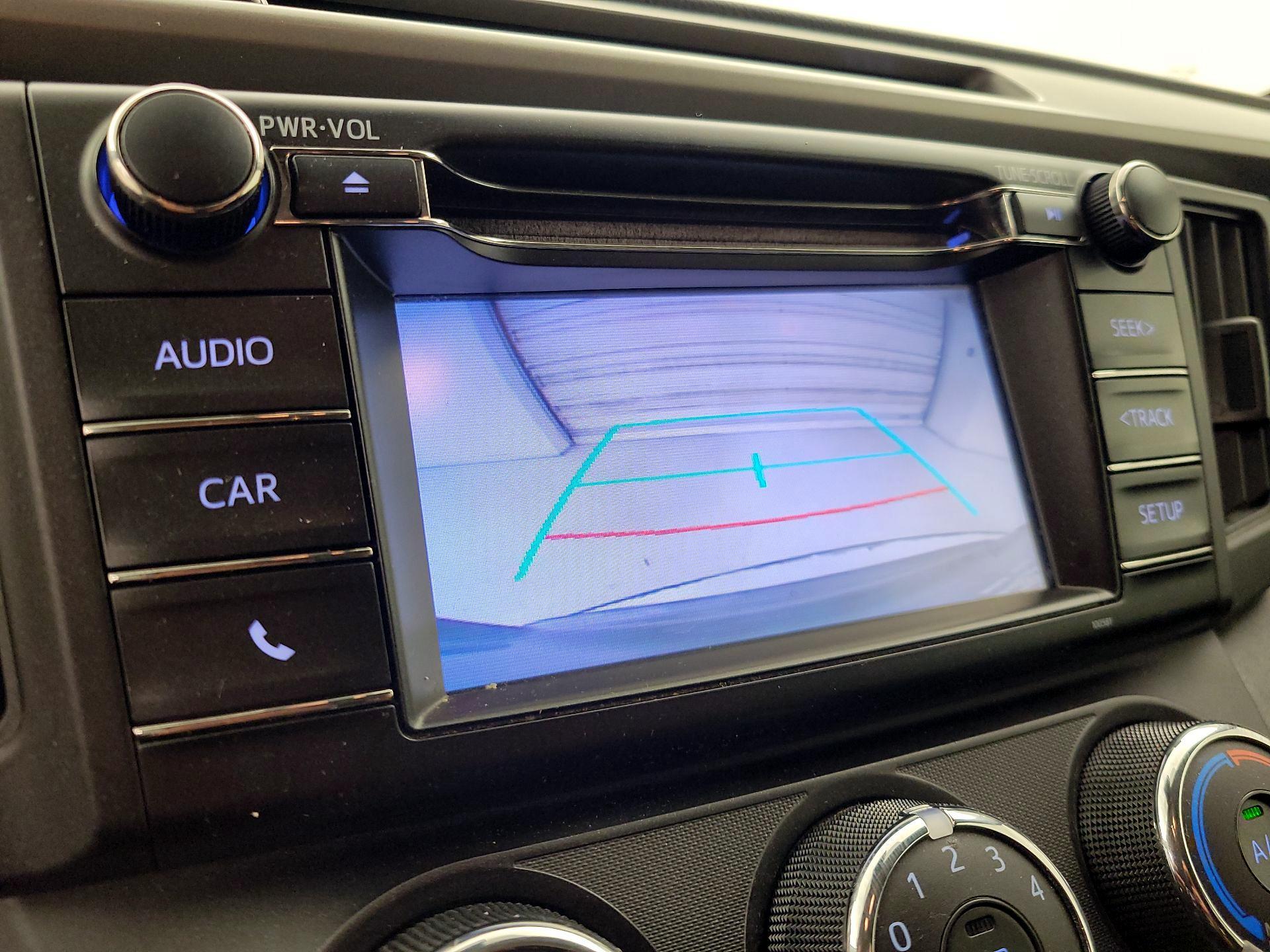 Thumbnail: 2018 Toyota RAV4 - 14