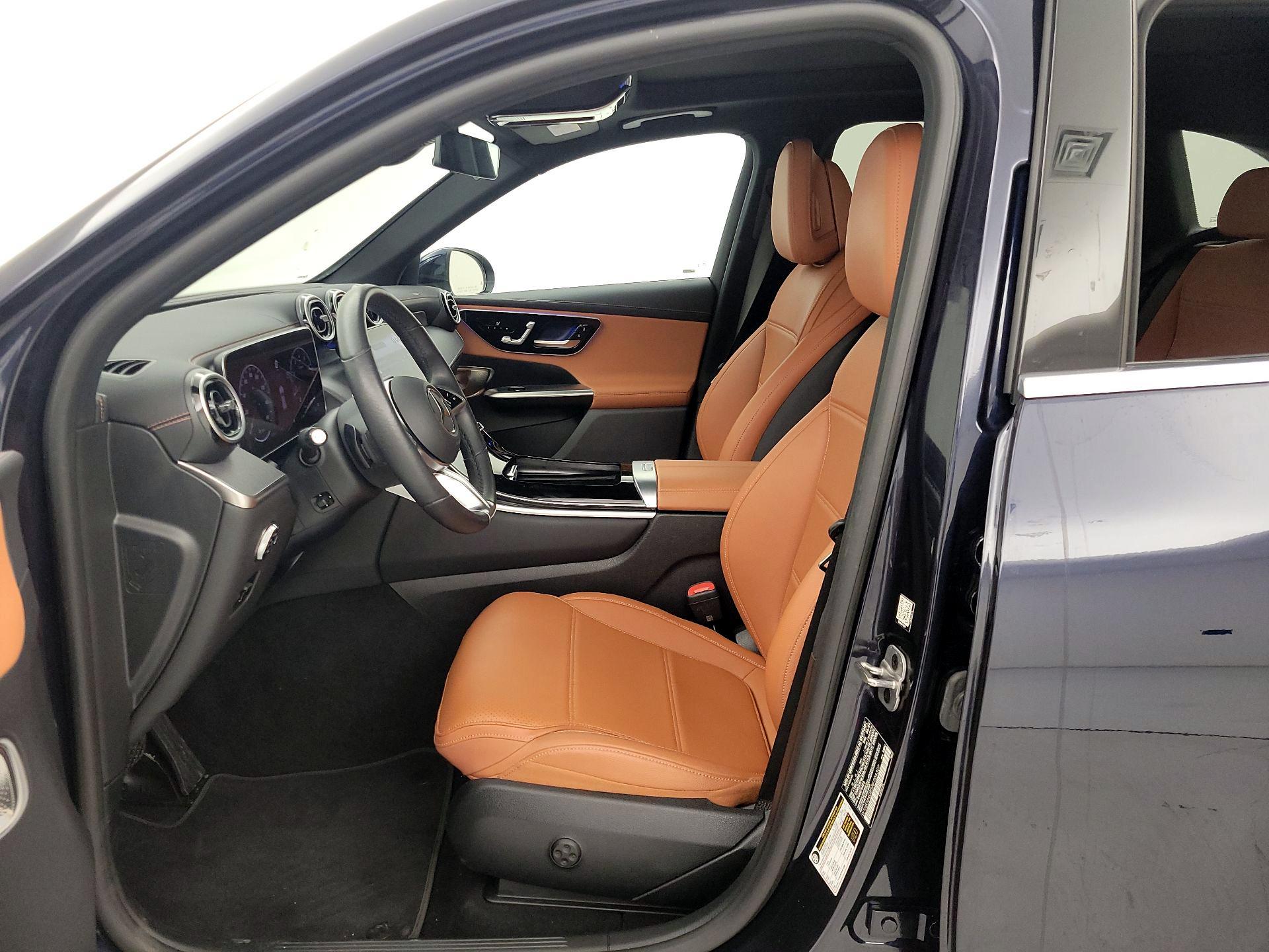 Thumbnail: 2024 Mercedes-Benz GLC - 11